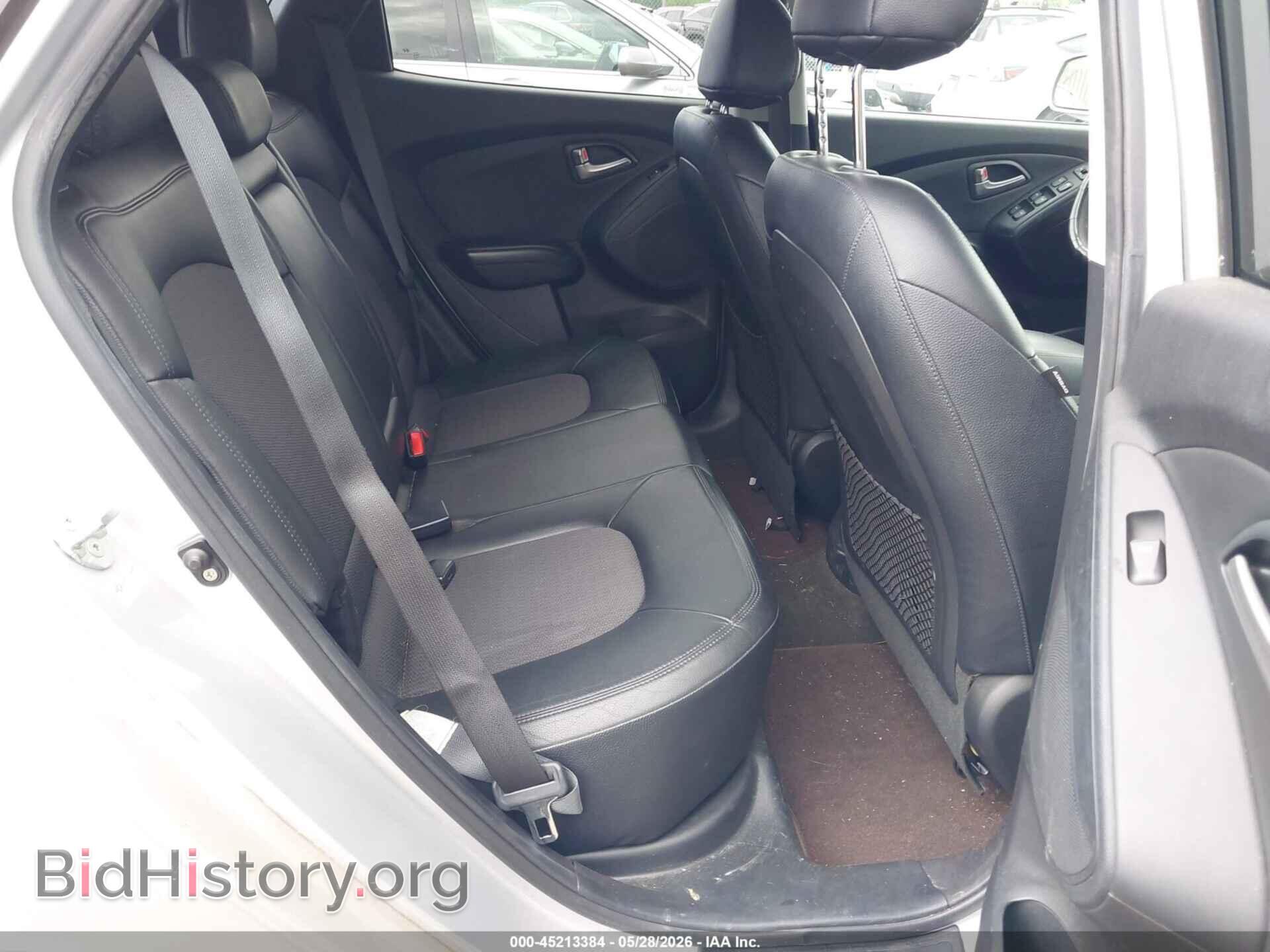 2012 HYUNDAI TUCSON - VIN: KM8JUCAC3CU420556 - Фото 8