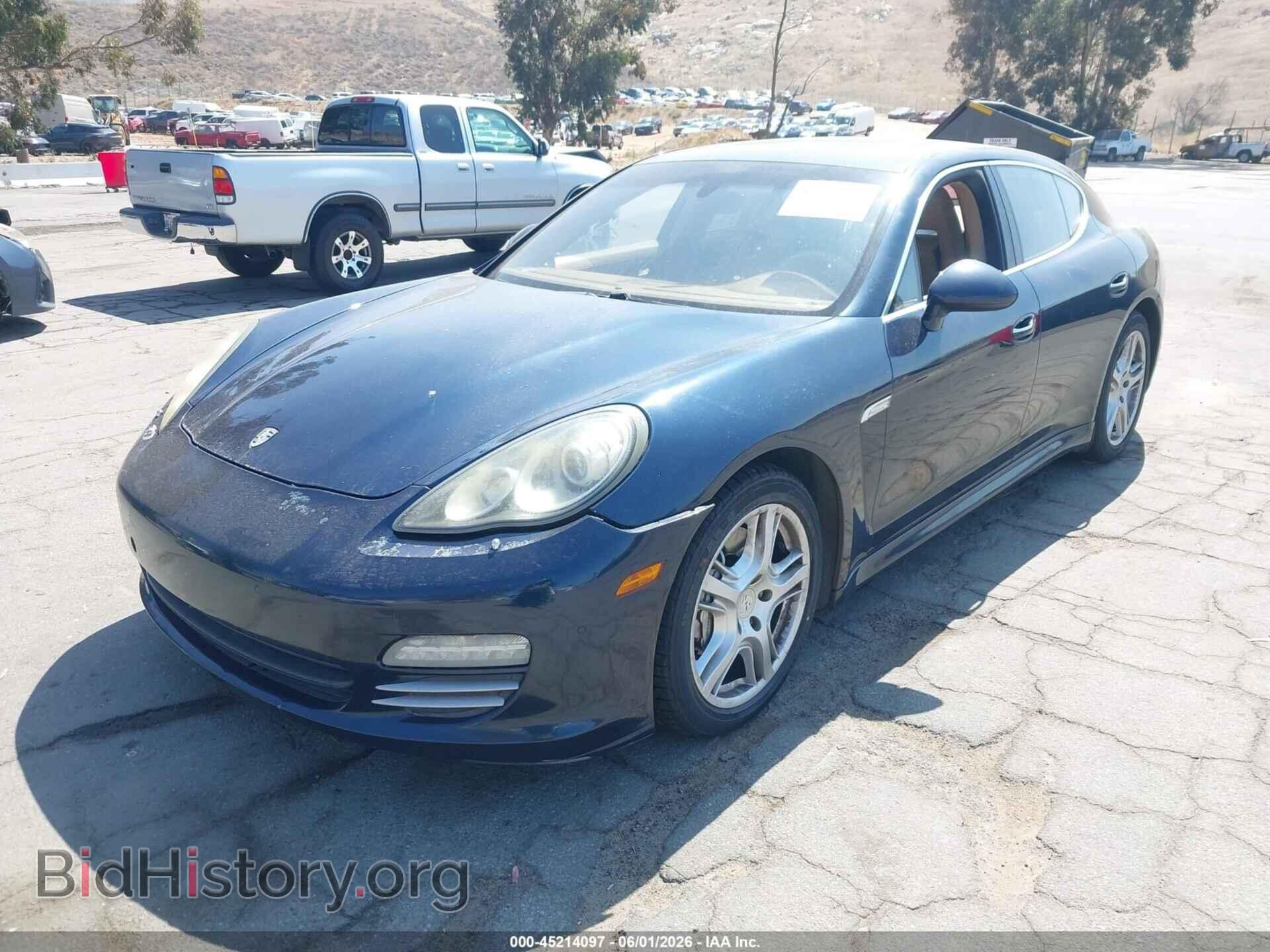 2010 PORSCHE PANAMERA - VIN: WP0AB2A79AL062793 - Photo 2