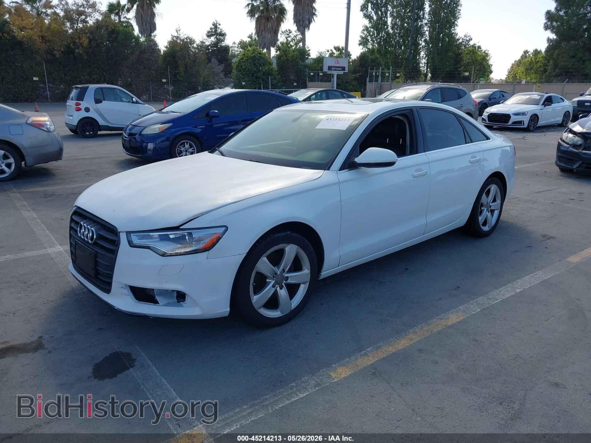 2012 AUDI A6 - VIN: WAUDFAFC3CN163690 - Фото 2