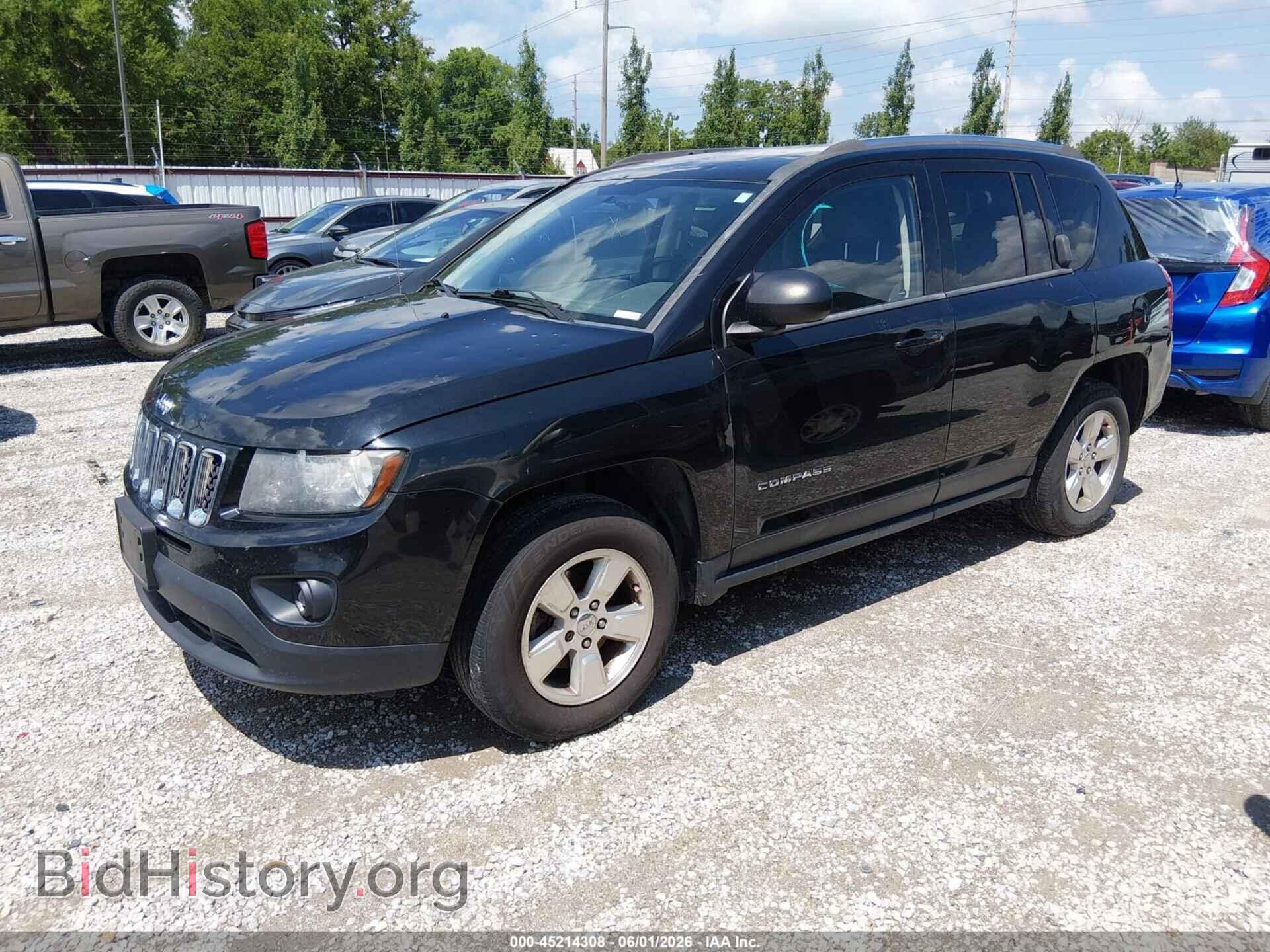 2014 JEEP COMPASS - VIN: 1C4NJCBA6ED882155 - Photo 2