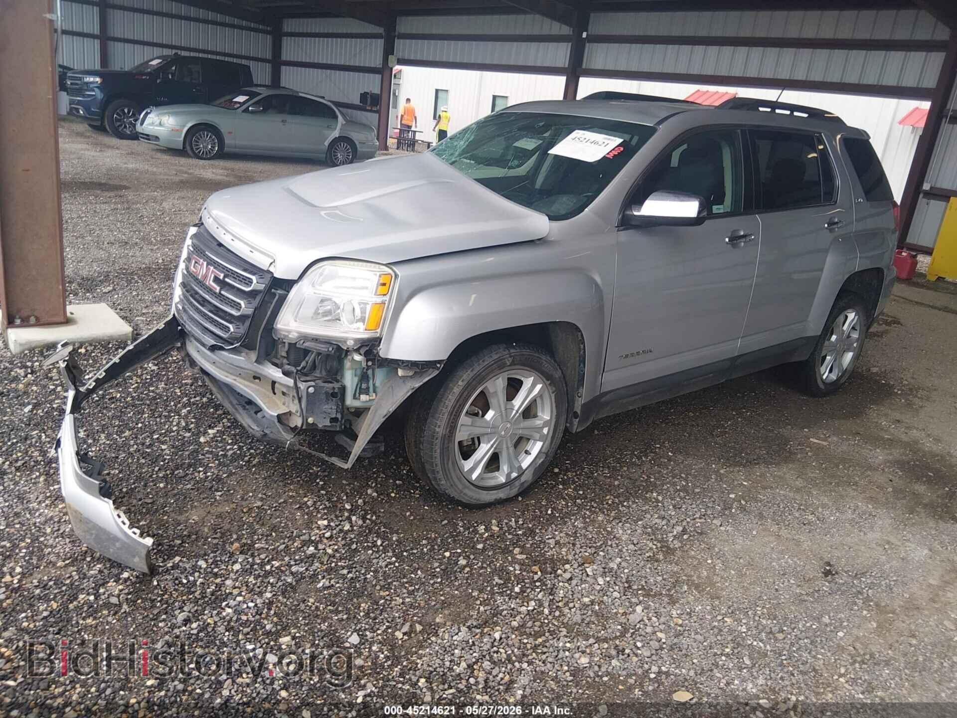 2016 GMC TERRAIN - VIN: 2GKFLPE37G6232565 - Photo 2
