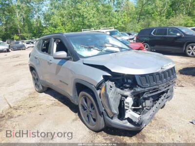 2018 Jeep COMPASS Altitude 4X4, gray — VIN 3C4NJDBB8JT313679, IAAI