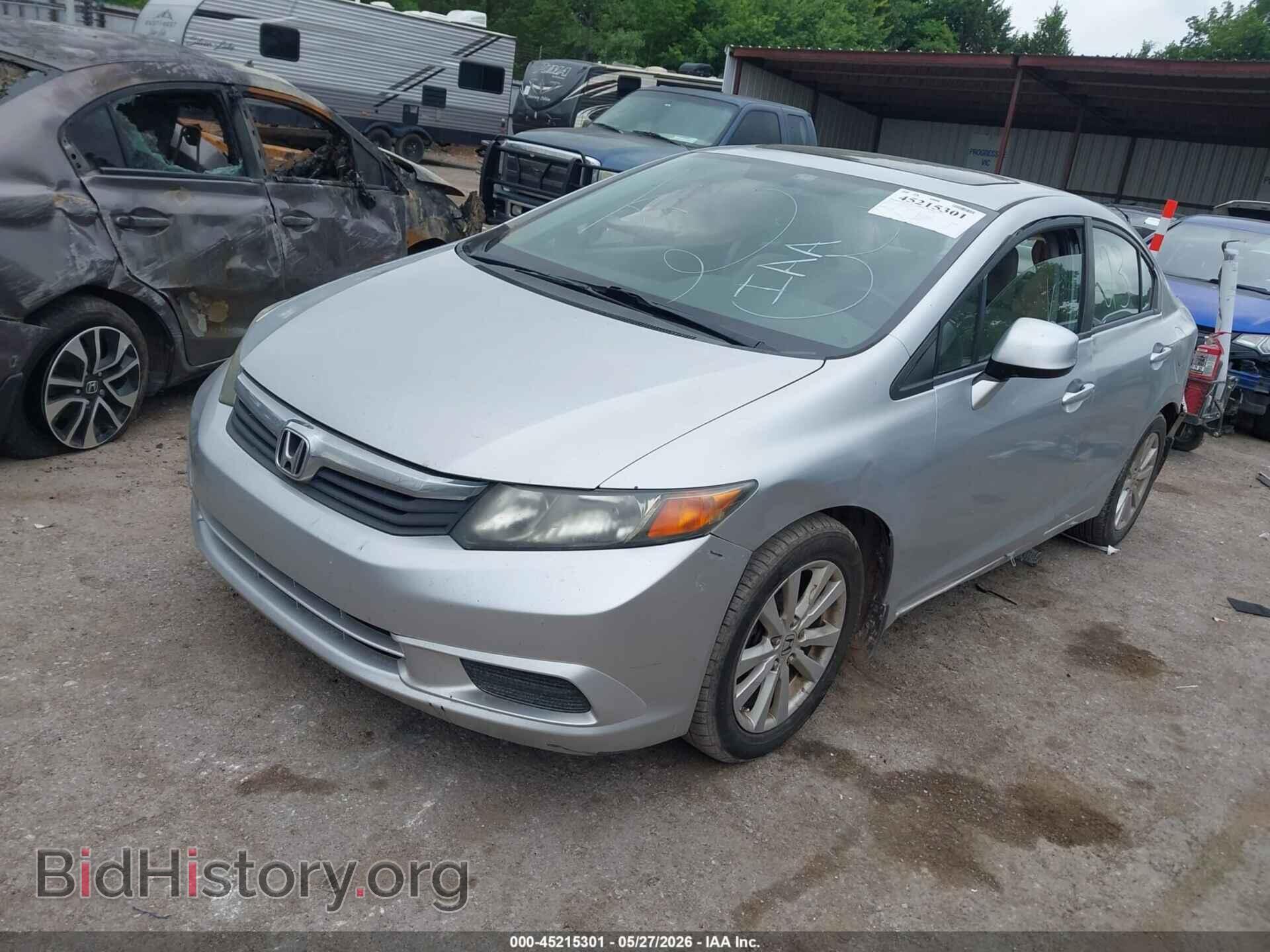 2012 HONDA CIVIC - VIN: 2HGFB2F86CH598917 - Фото 2