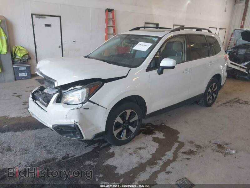2017 Subaru FORESTER (VIN JF2SJAEC7HH801537) — photo 2 of 16