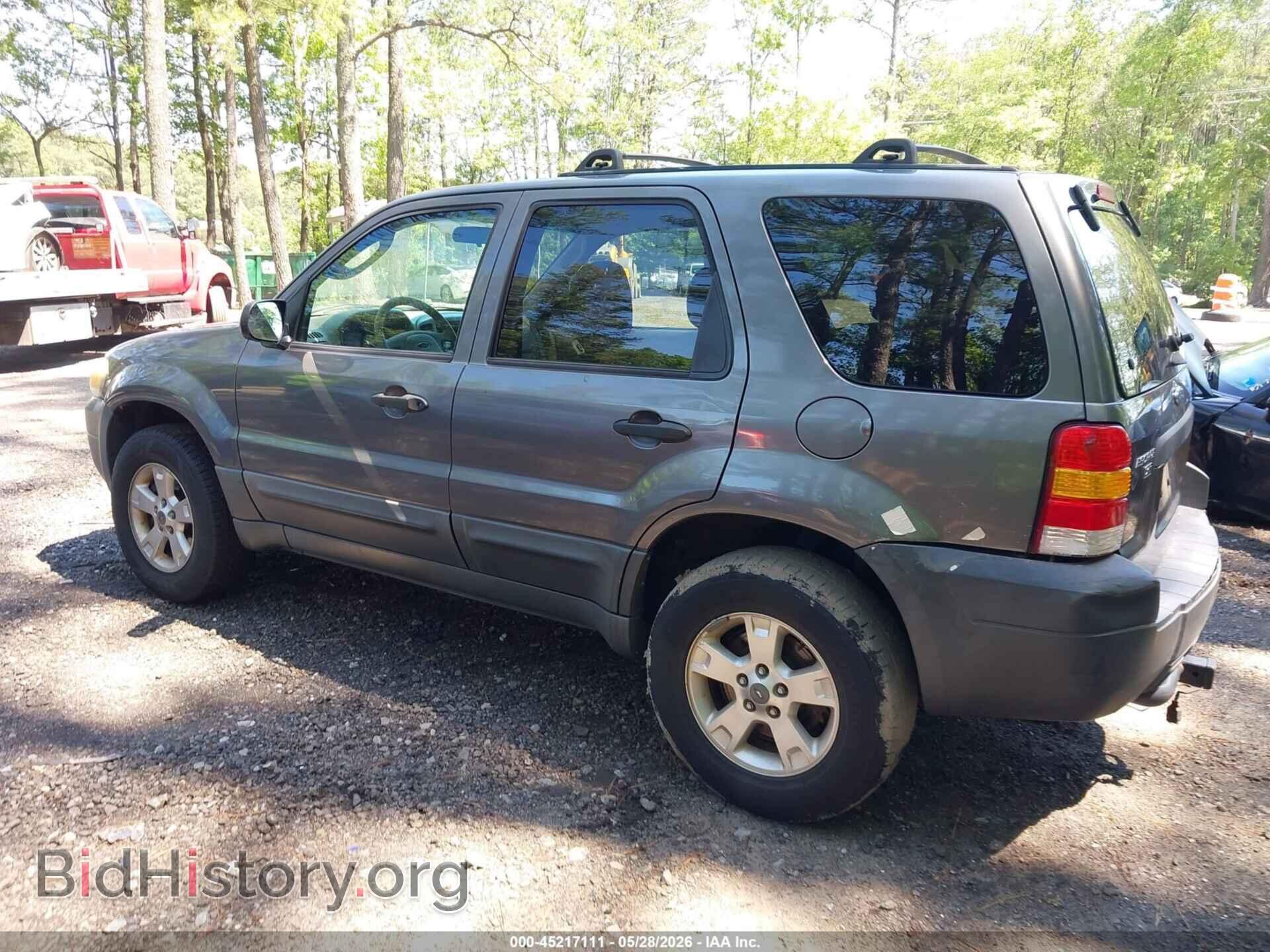 2005 FORD ESCAPE - VIN: 1FMYU93185DA03093 - Фото 3