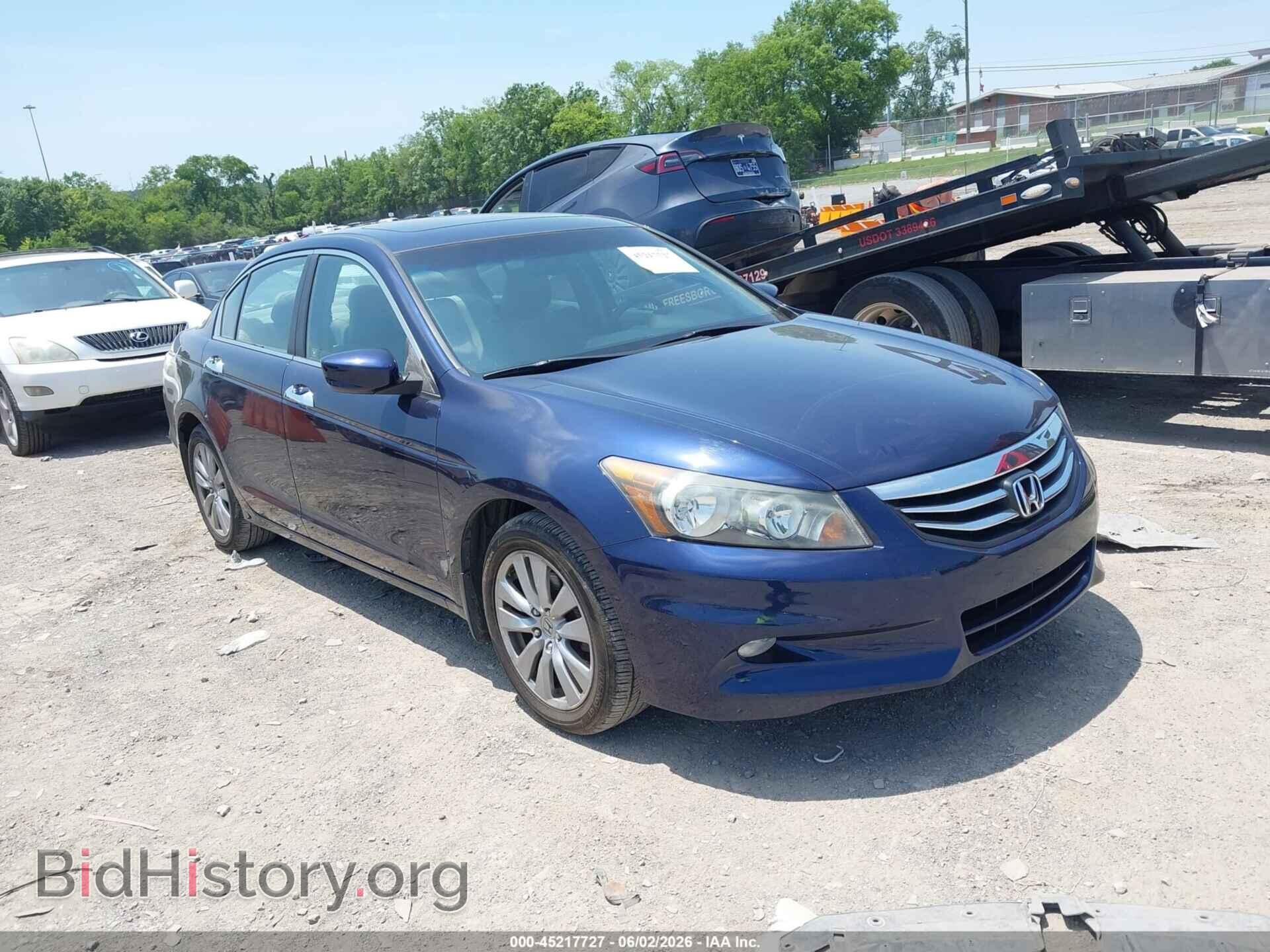 Photo 1HGCP3F88CA034467 - HONDA ACCORD 2012