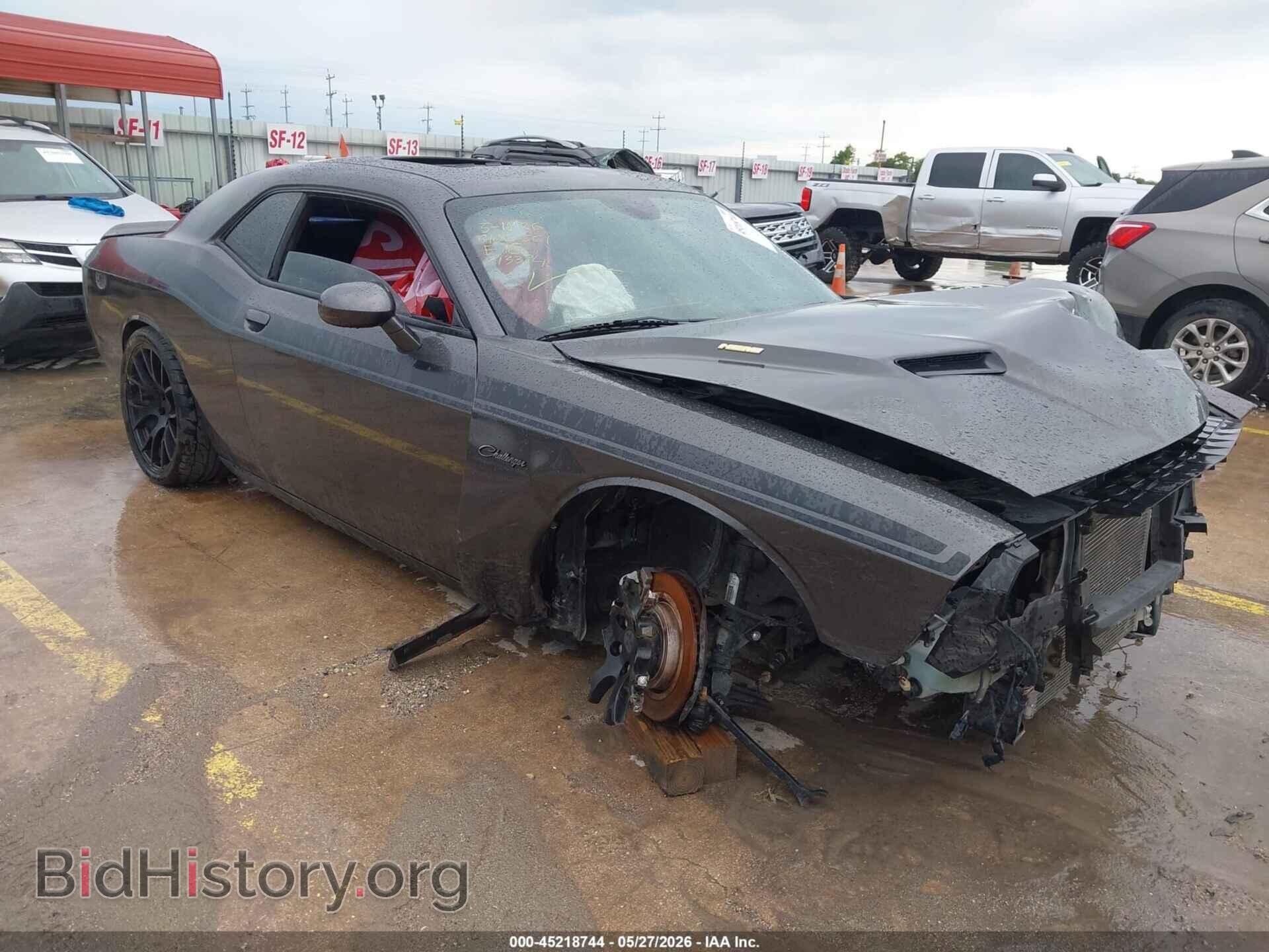 Photo 2C3CDZBT8FH913384 - DODGE CHALLENGER 2015
