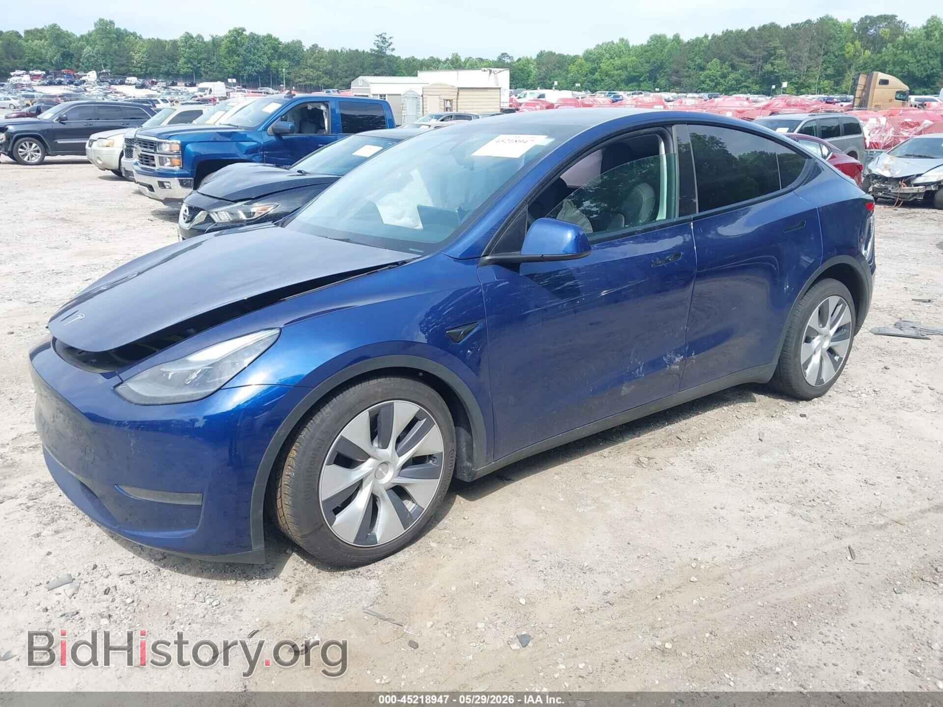 2024 TESLA MODEL Y - VIN: 7SAYGDED2RF005140 - Фото 2