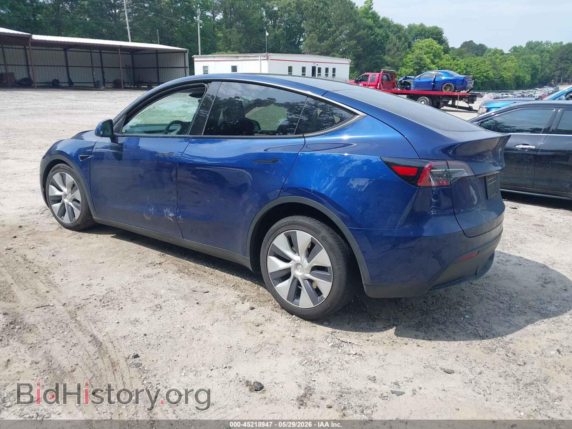 2024 TESLA MODEL Y - VIN: 7SAYGDED2RF005140 - Фото 3