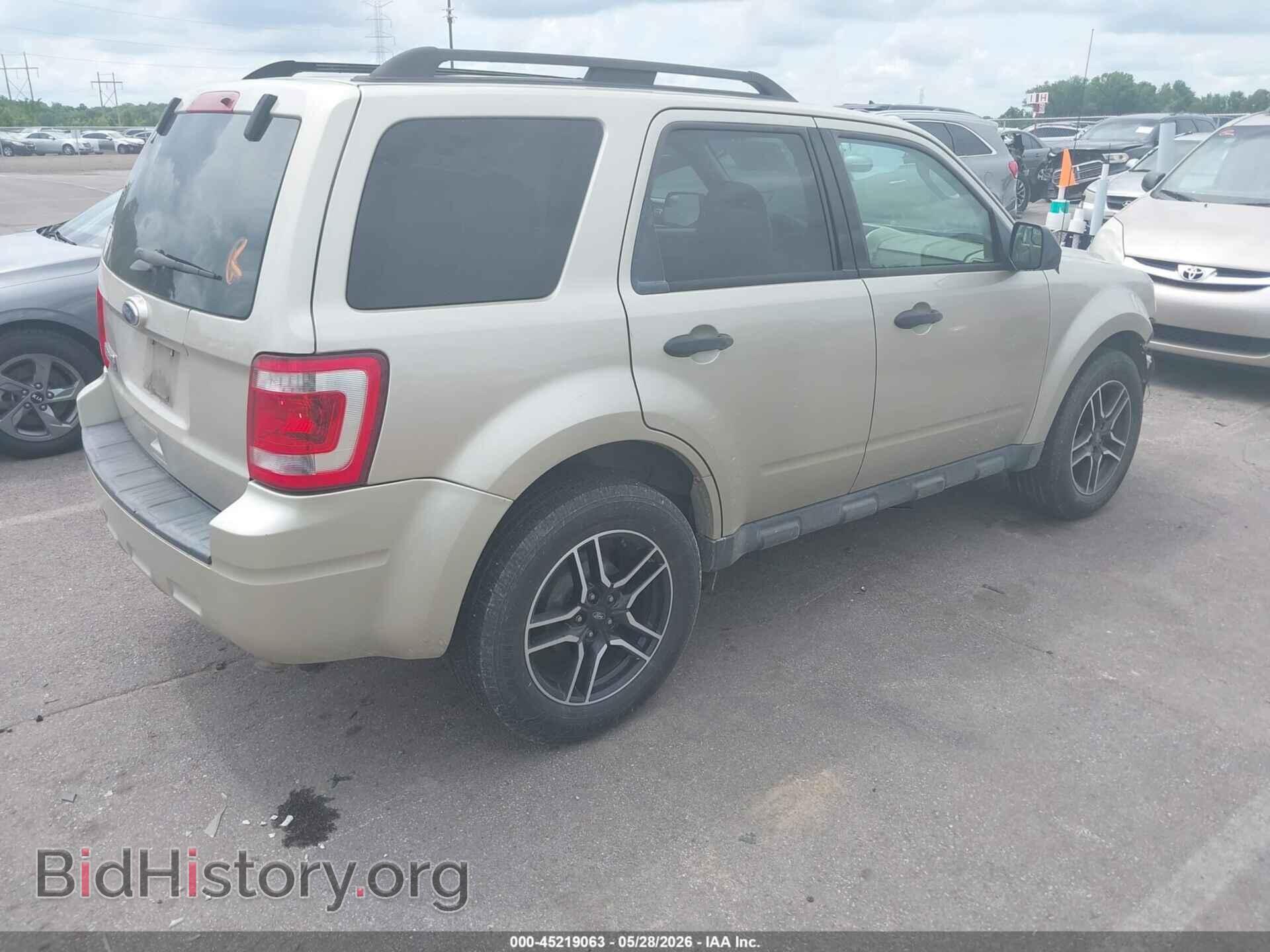 2012 FORD ESCAPE - VIN: 1FMCU0D75CKB57178 - Фото 4