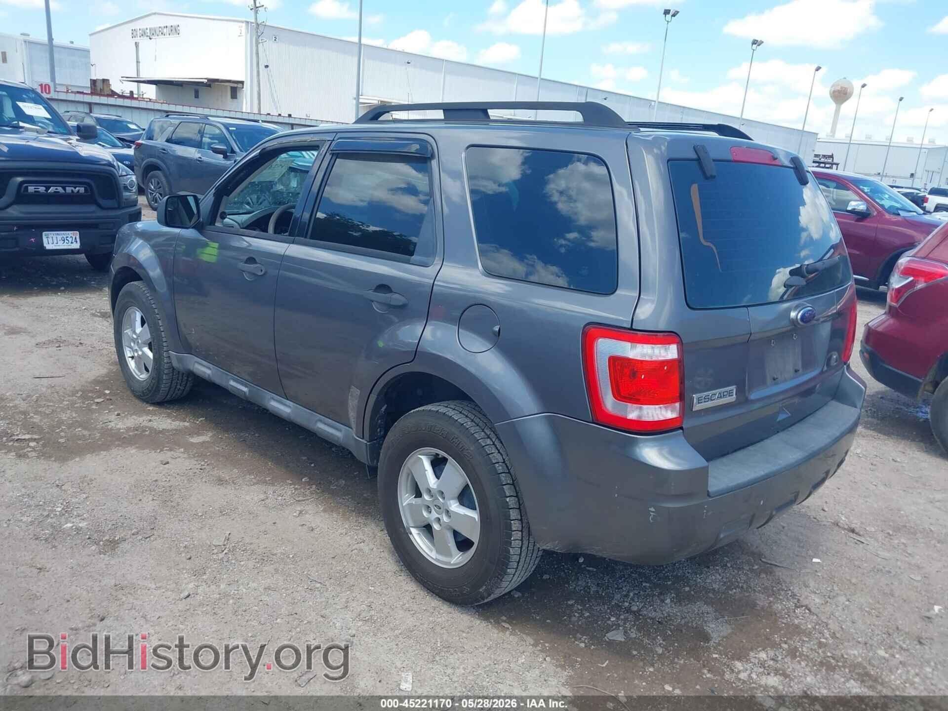 2011 FORD ESCAPE - VIN: 1FMCU0C79BKC51208 - Photo 3