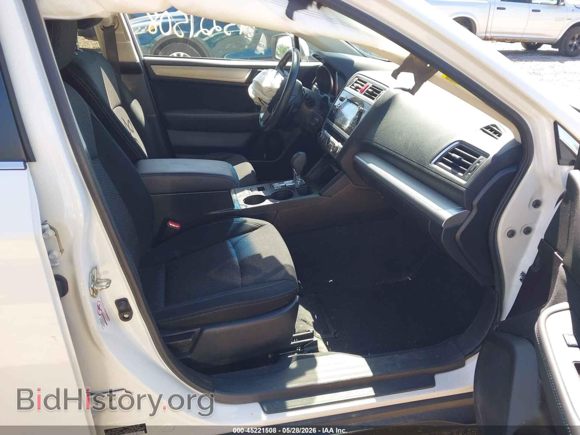 2017 SUBARU OUTBACK - VIN: 4S4BSAFC6H3284556 - Фото 5