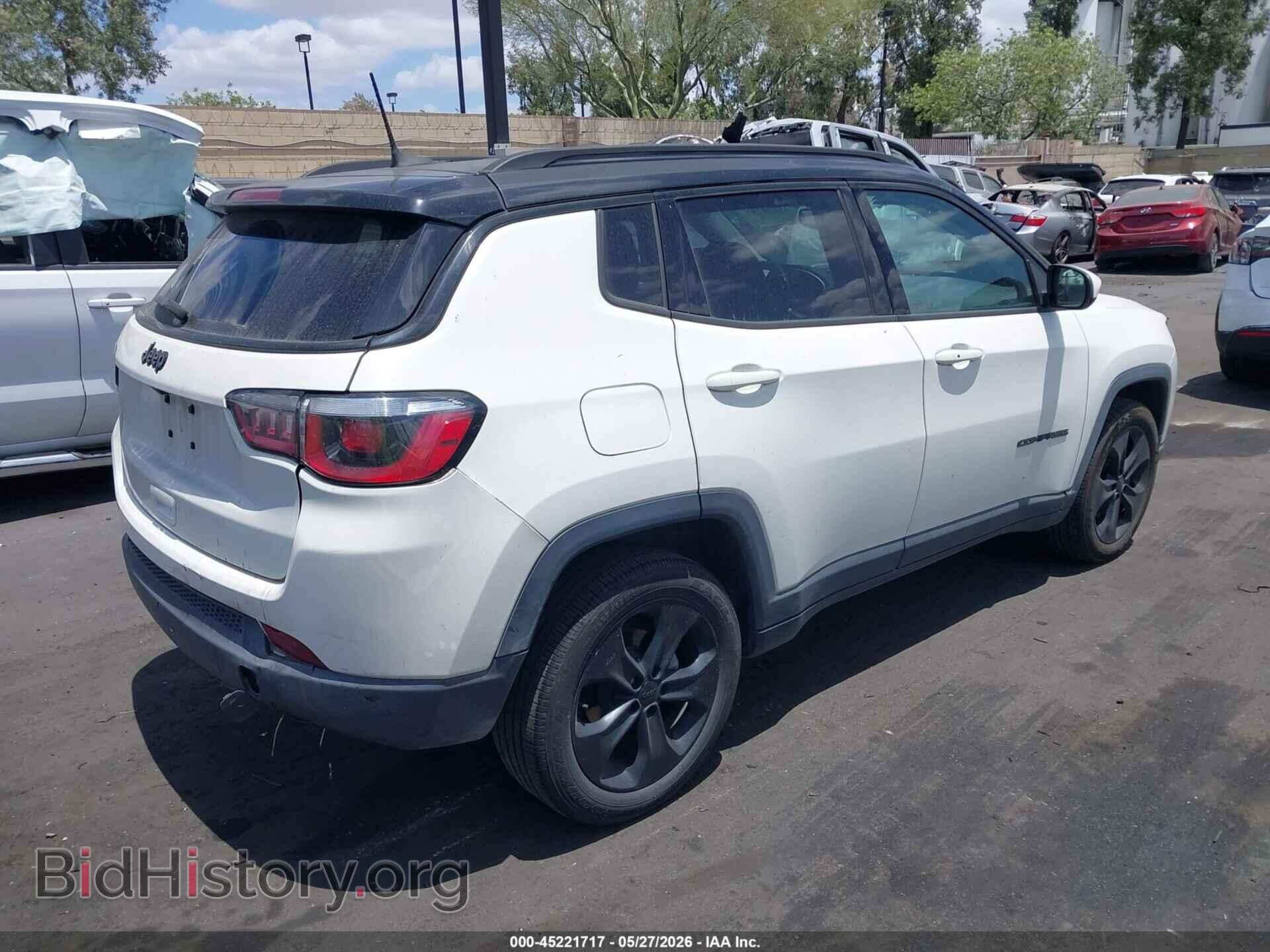 2018 JEEP COMPASS - VIN: 3C4NJCBB6JT502051 - Фото 4