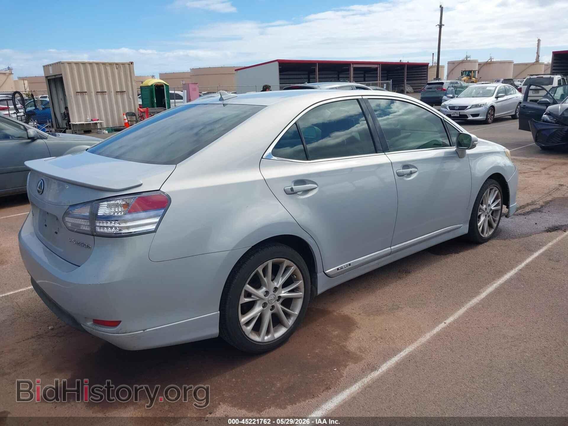 2010 LEXUS HS 250H - VIN: JTHBB1BA4A2002921 - Photo 4