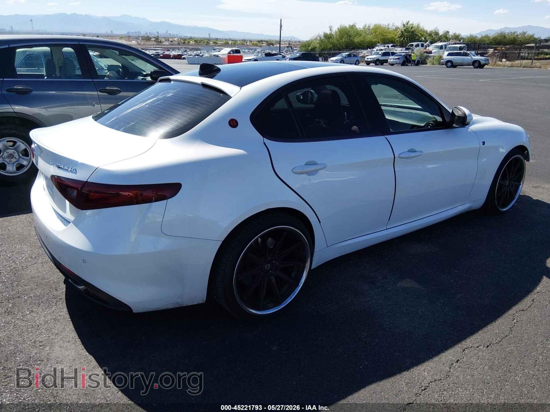 2017 ALFA ROMEO GIULIA - VIN: ZARFAECNXH7545773 - Фото 4
