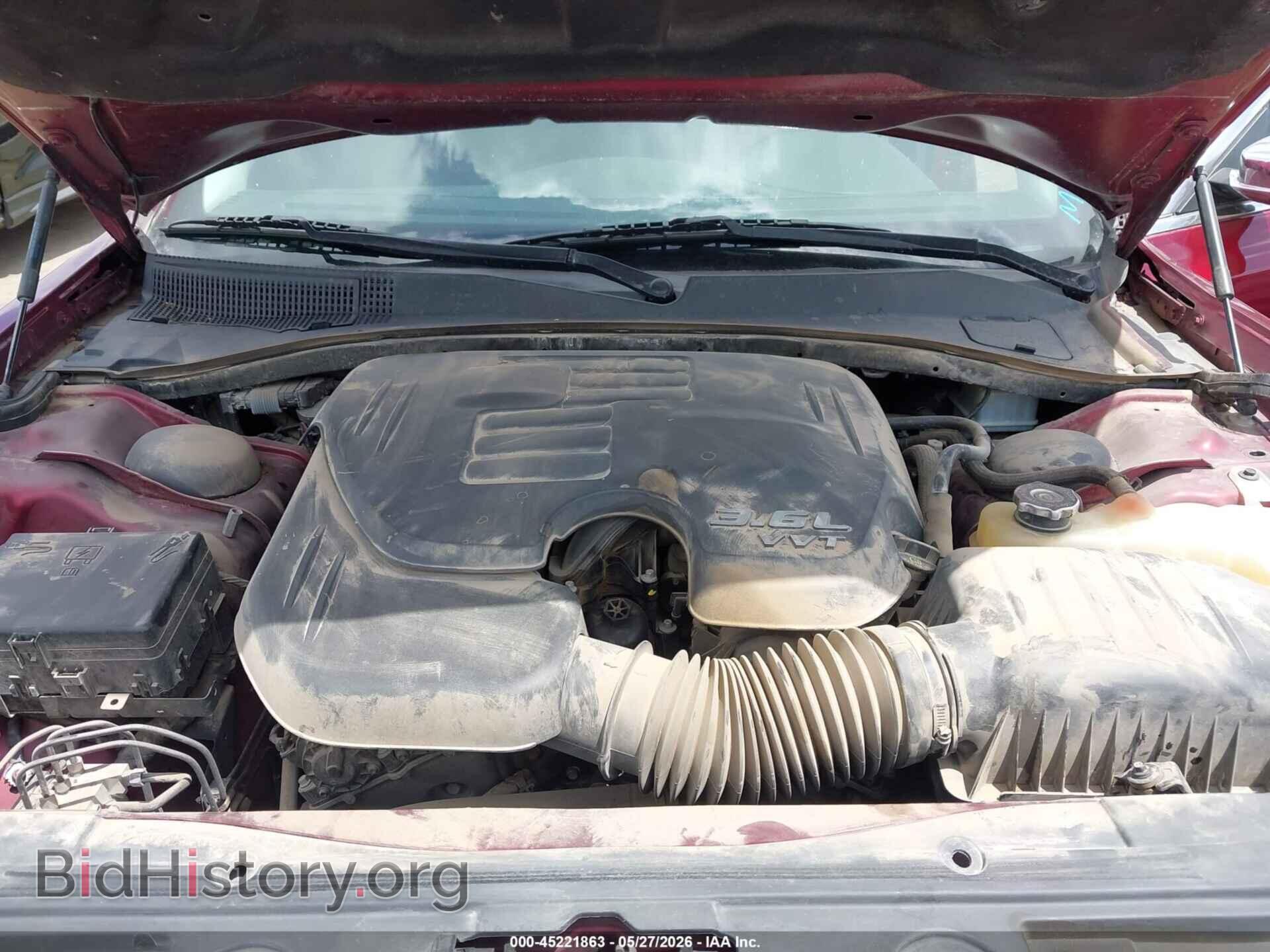 2019 CHRYSLER 300 - VIN: 2C3CCAEG7KH609685 - Фото 10
