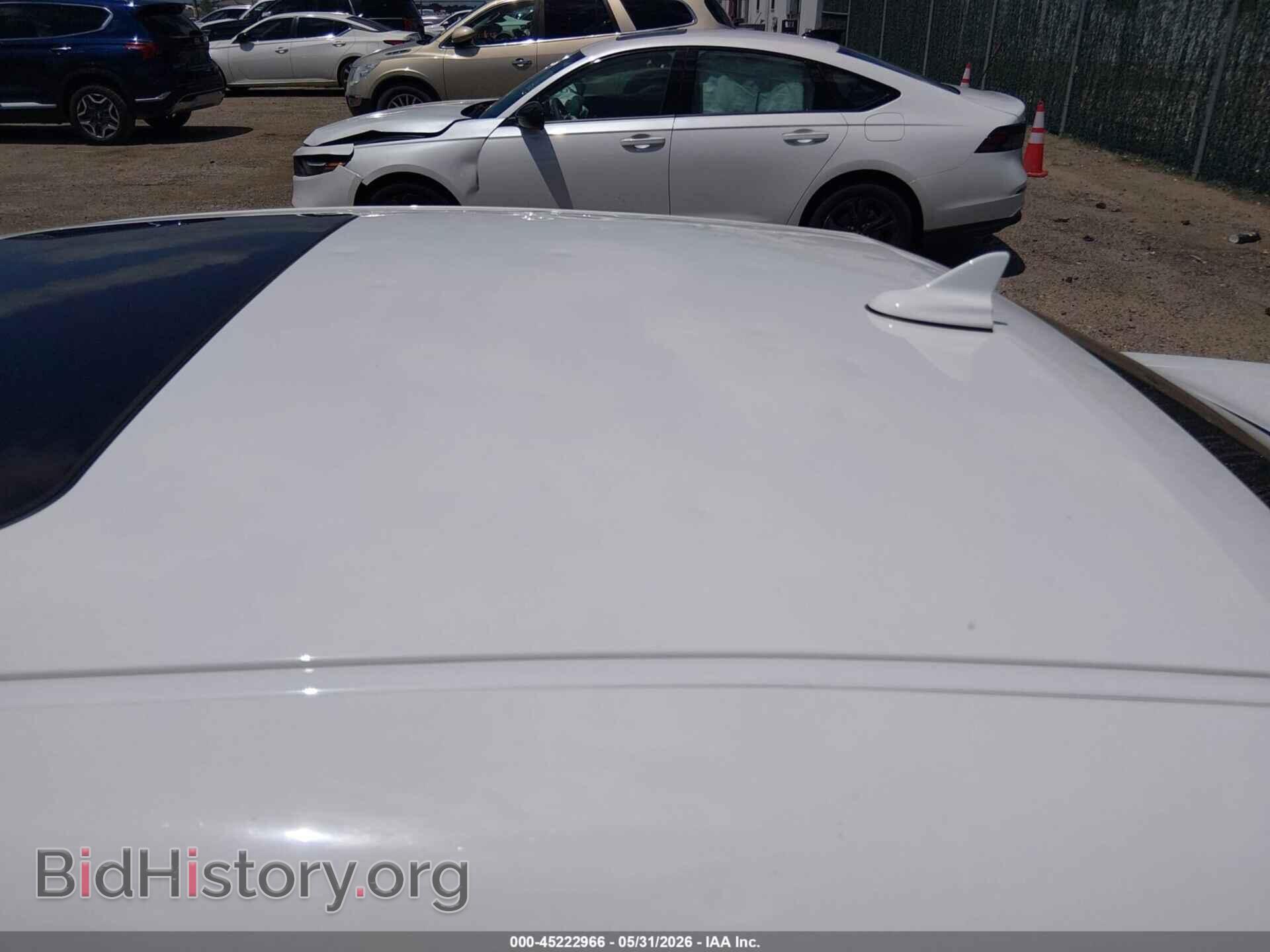 2015 DODGE CHALLENGER - VIN: 2C3CDZAT4FH715144 - Фото 6