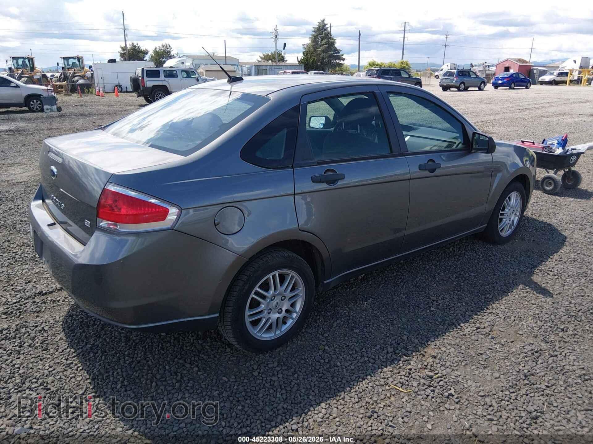 2011 FORD FOCUS - VIN: 1FAHP3FN5BW121597 - Фото 4