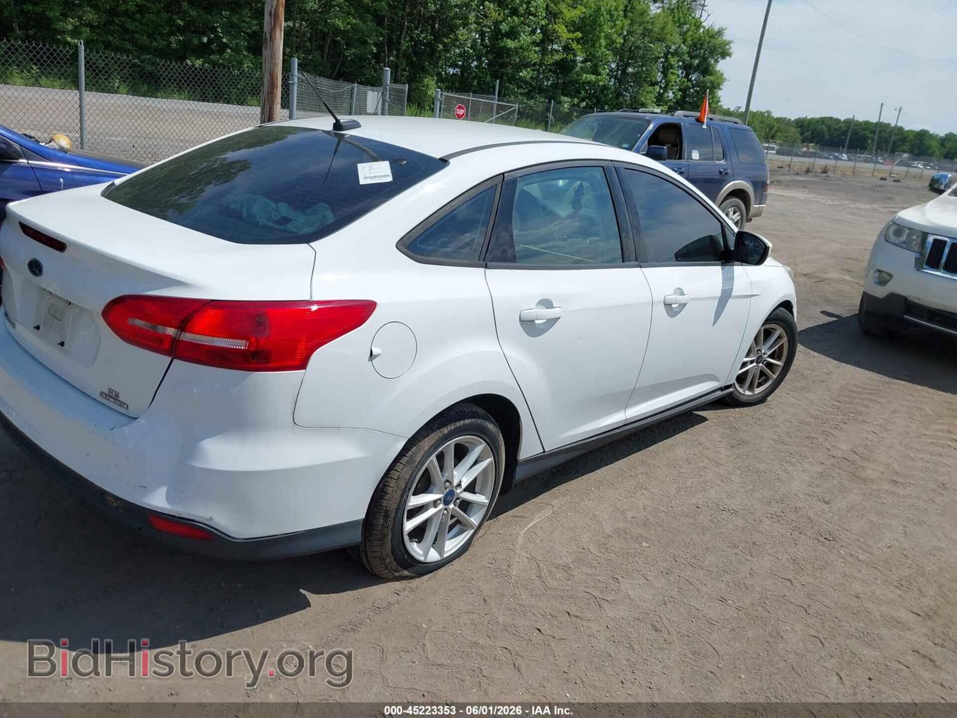 2015 FORD FOCUS - VIN: 1FADP3F2XFL376046 - Фото 4