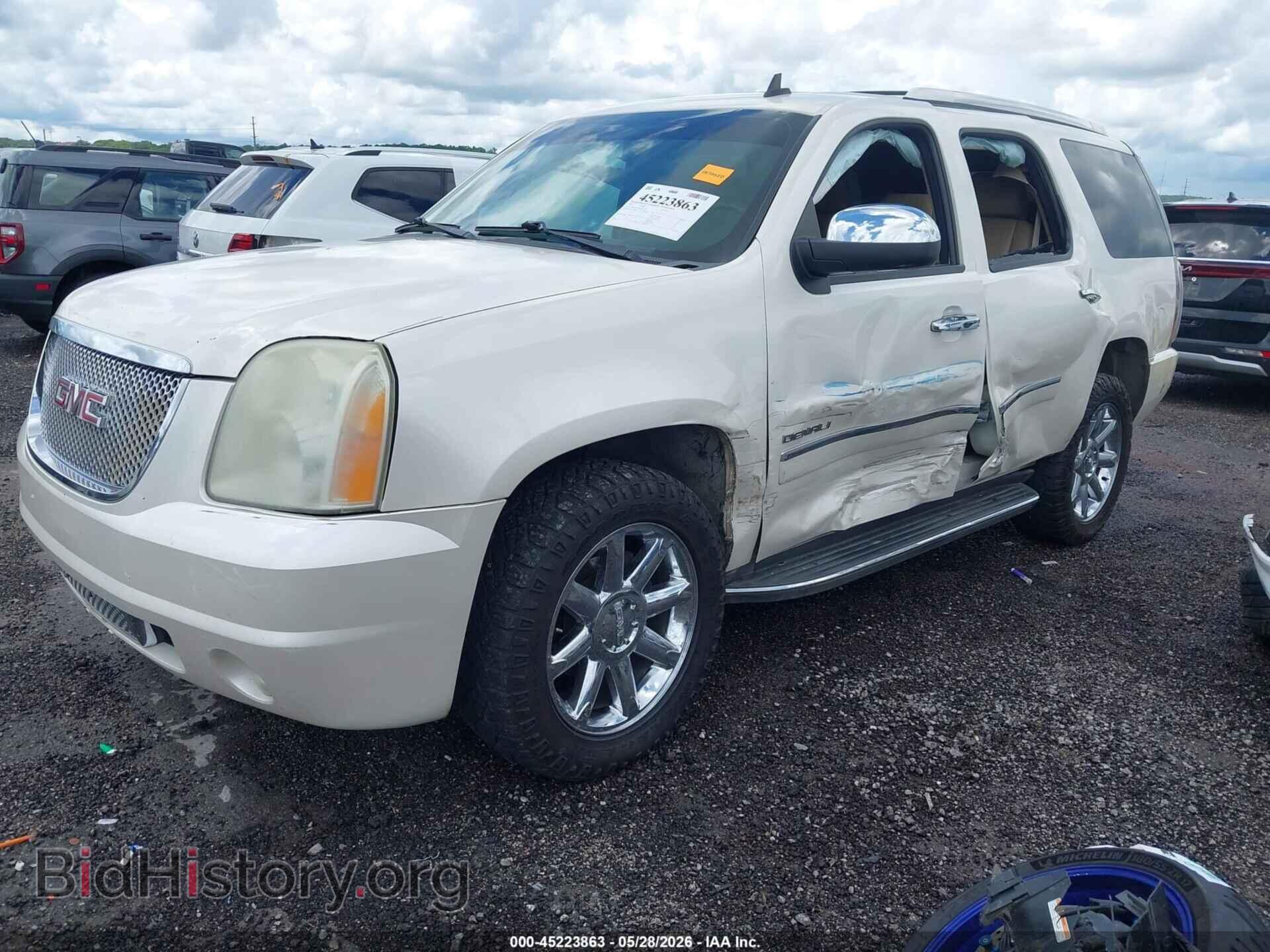 2011 GMC YUKON - VIN: 1GKS2EEFXBR297214 - Фото 2