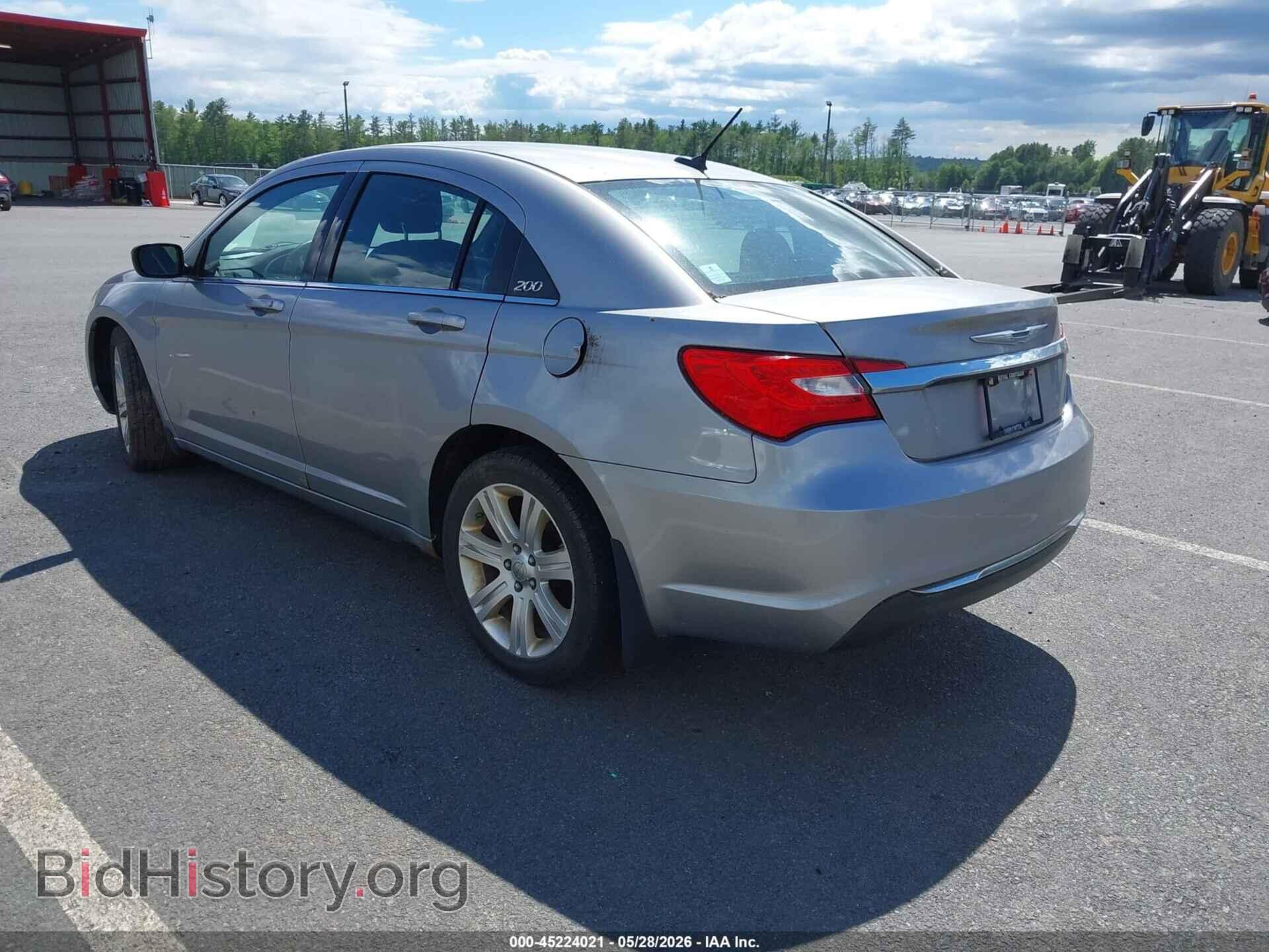 2013 CHRYSLER 200 - VIN: 1C3CCBBB4DN573558 - Photo 3