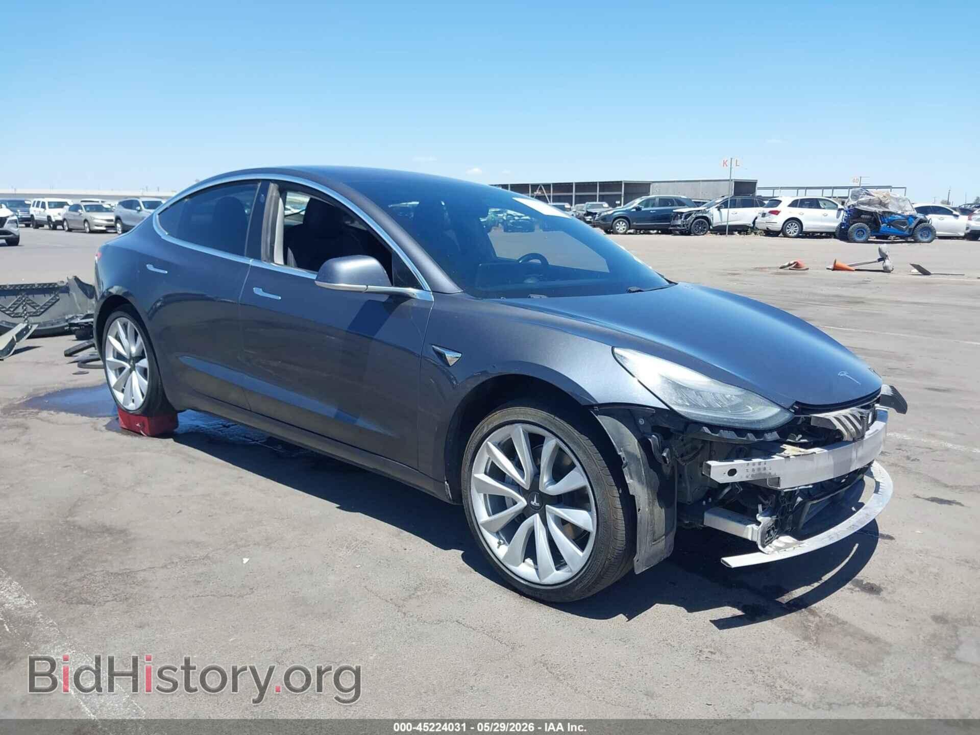 Photo 5YJ3E1EA1JF004549 - TESLA MODEL 3 2018