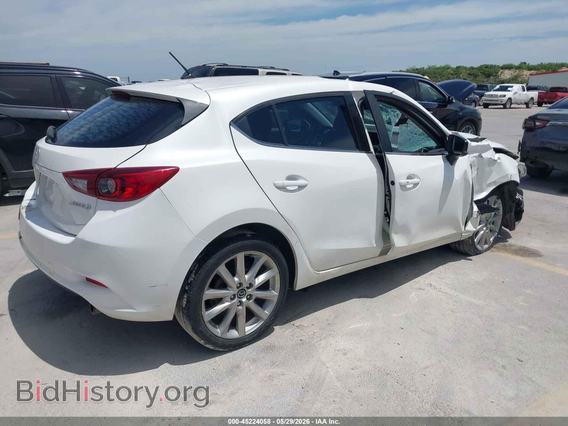2017 MAZDA MAZDA3 - VIN: JM1BN1L36H1115715 - Фото 4