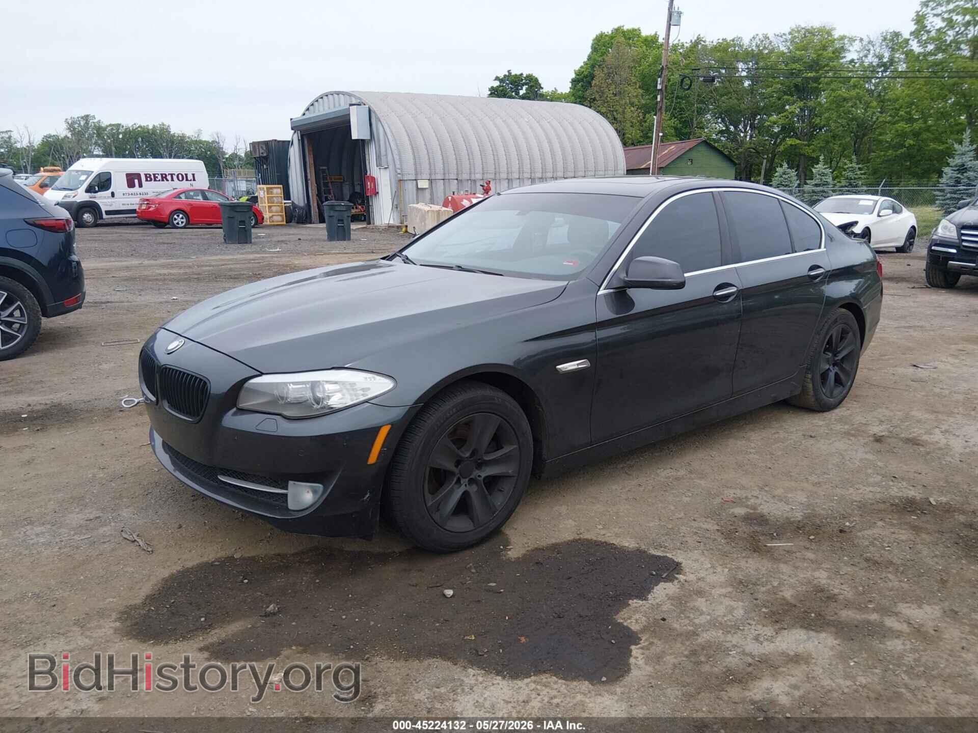 2012 BMW 528I - VIN: WBAXG5C54CDW24330 - Photo 2