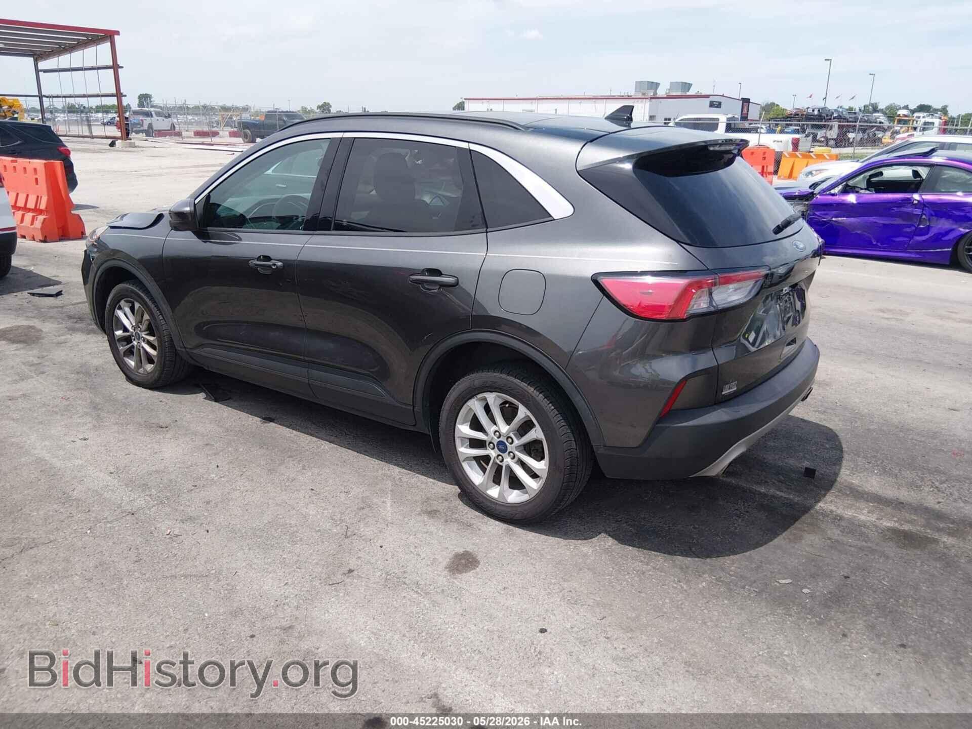 2020 FORD ESCAPE - VIN: 1FMCU9G64LUA33107 - Фото 3