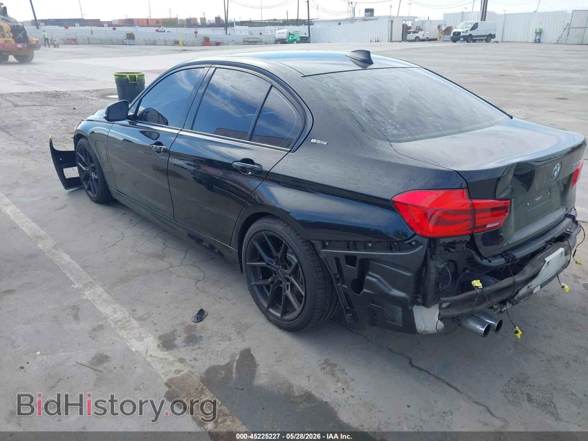 2017 BMW 330E - VIN: WBA8E1C55HK480048 - Фото 3
