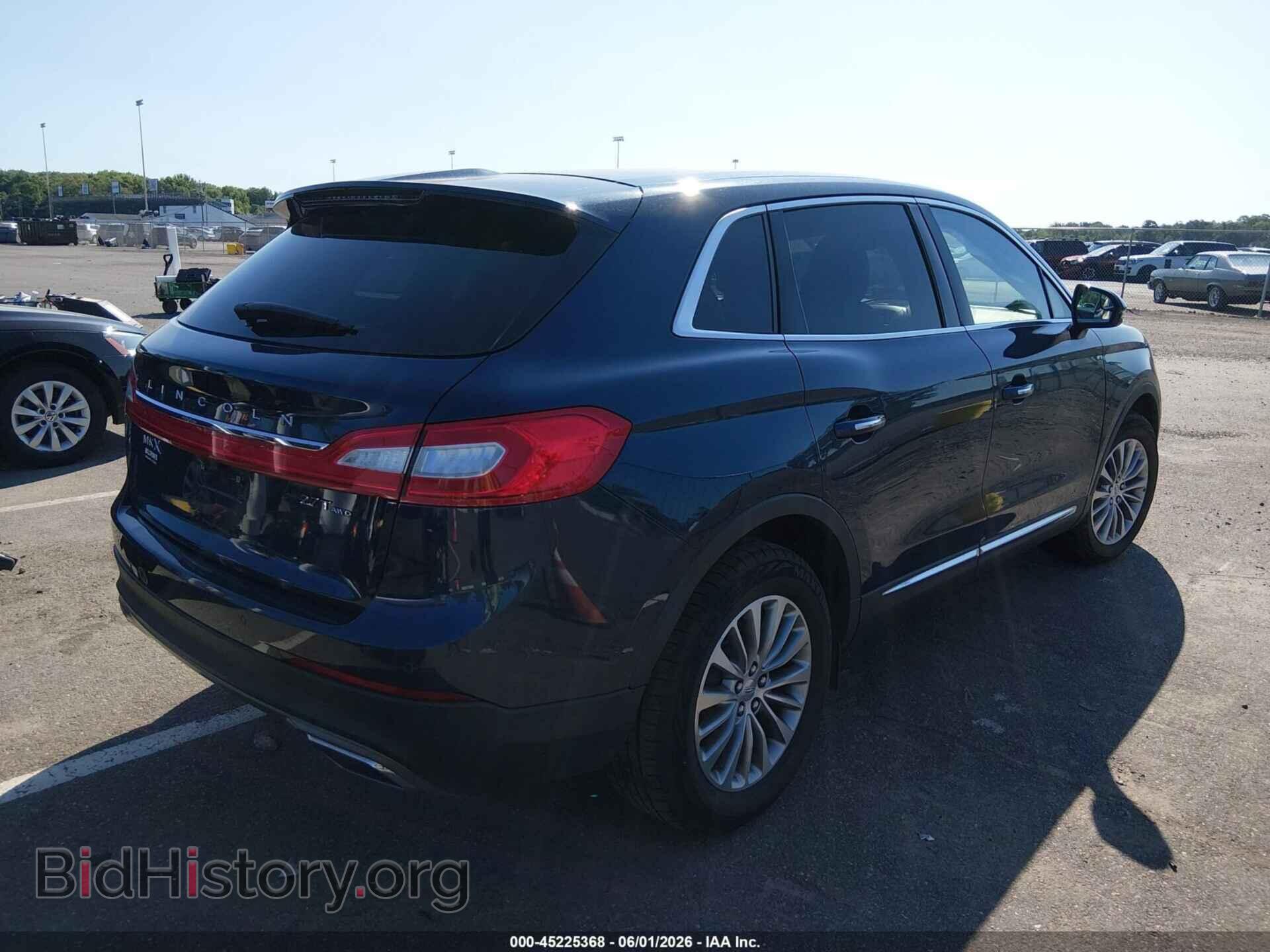 2017 LINCOLN MKX - VIN: 2LMPJ8KP0HBL37105 - Photo 4