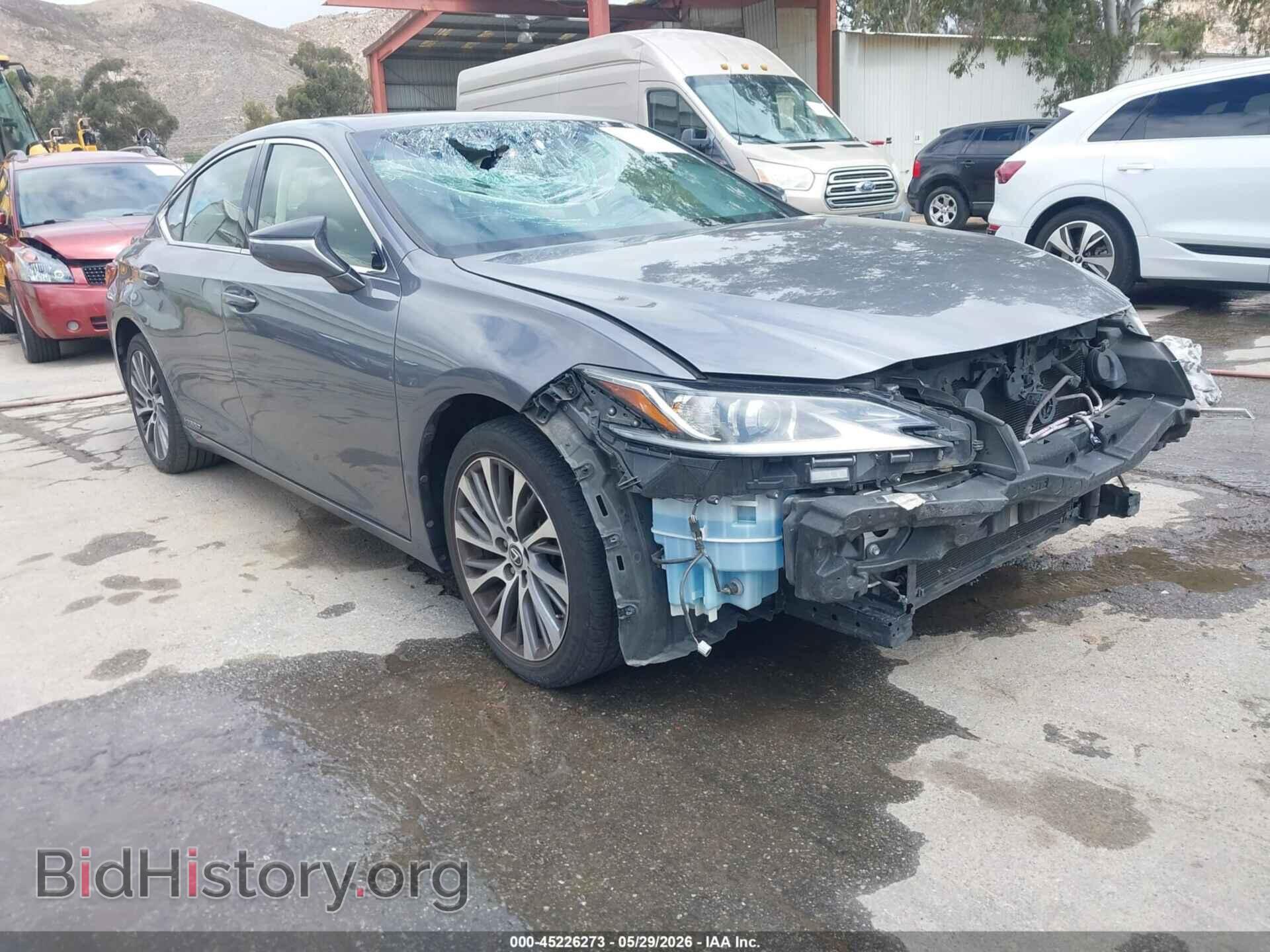 Фотография JTHB21B1XK2004366 - LEXUS ES 300H 2019