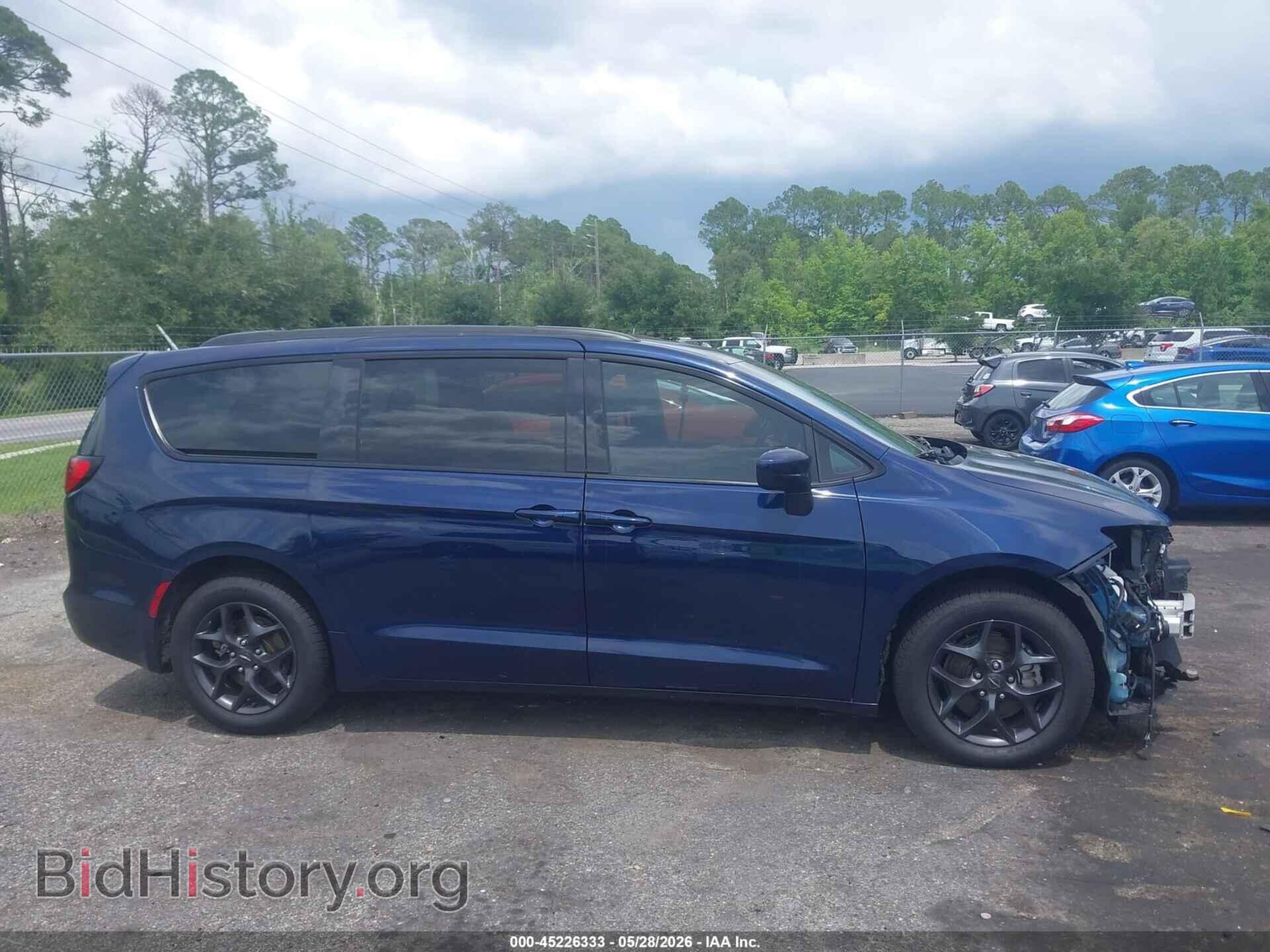 2020 CHRYSLER PACIFICA - VIN: 2C4RC1BGXLR122986 - Фото 13