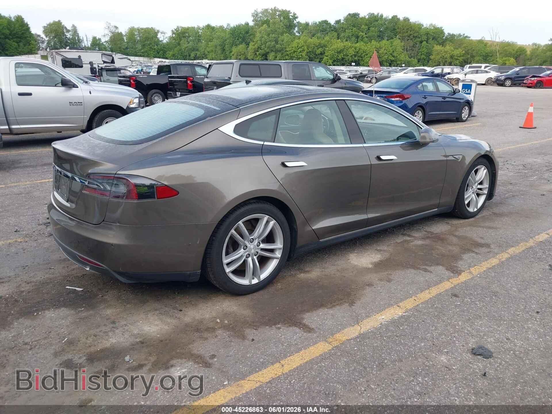 2015 TESLA MODEL S - VIN: 5YJSA1E26FF119607 - Photo 4