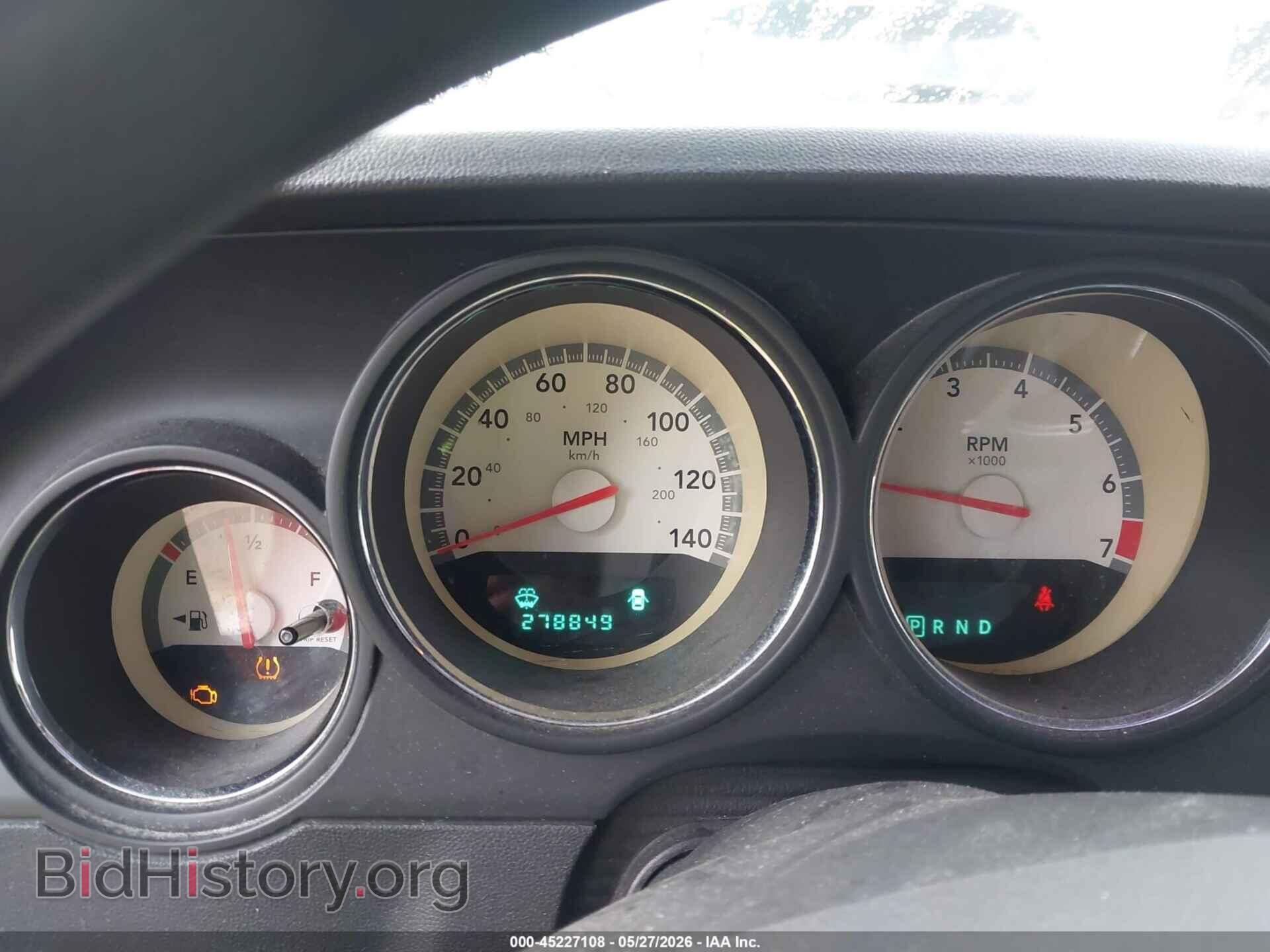 2010 DODGE CHALLENGER - VIN: 2B3CJ4DVXAH323655 - Photo 7