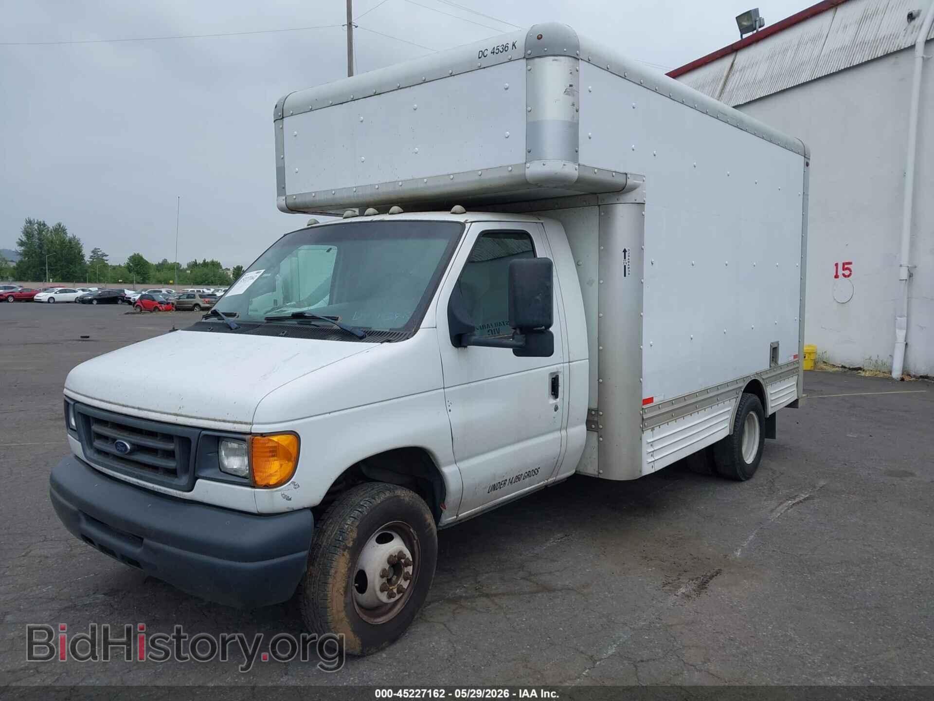 2007 FORD E-450 CUTAWAY - VIN: 1FDXE45S17DB18154 - Фото 2
