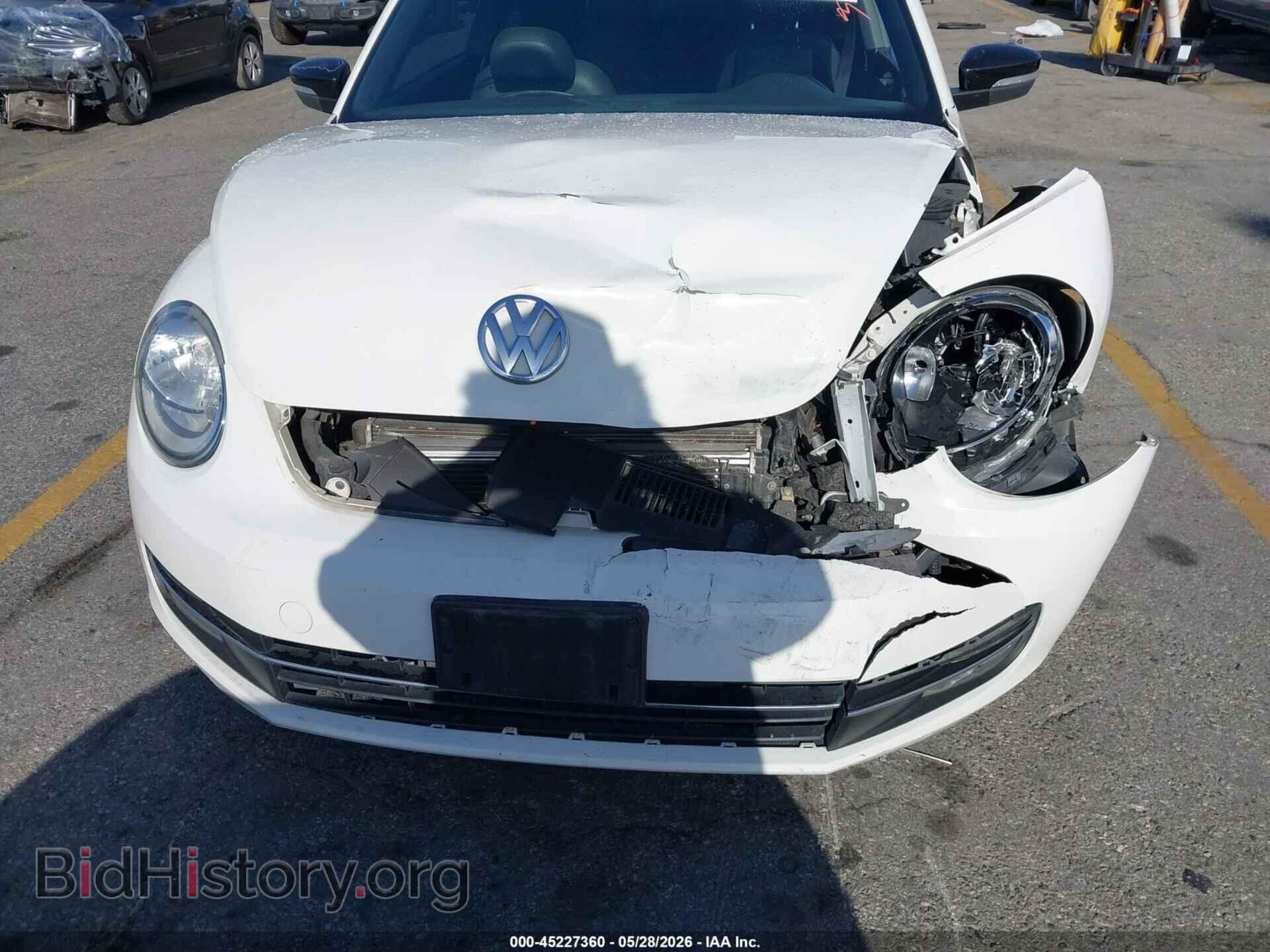 2012 VOLKSWAGEN BEETLE - VIN: 3VWVA7AT2CM628029 - Фото 6