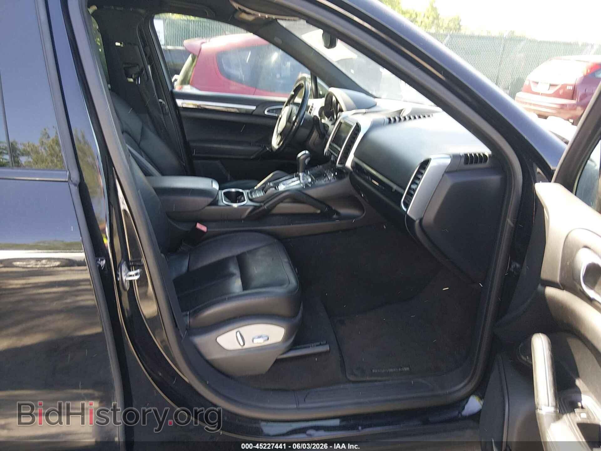 2013 PORSCHE CAYENNE - VIN: WP1AA2A2XDLA08803 - Photo 5