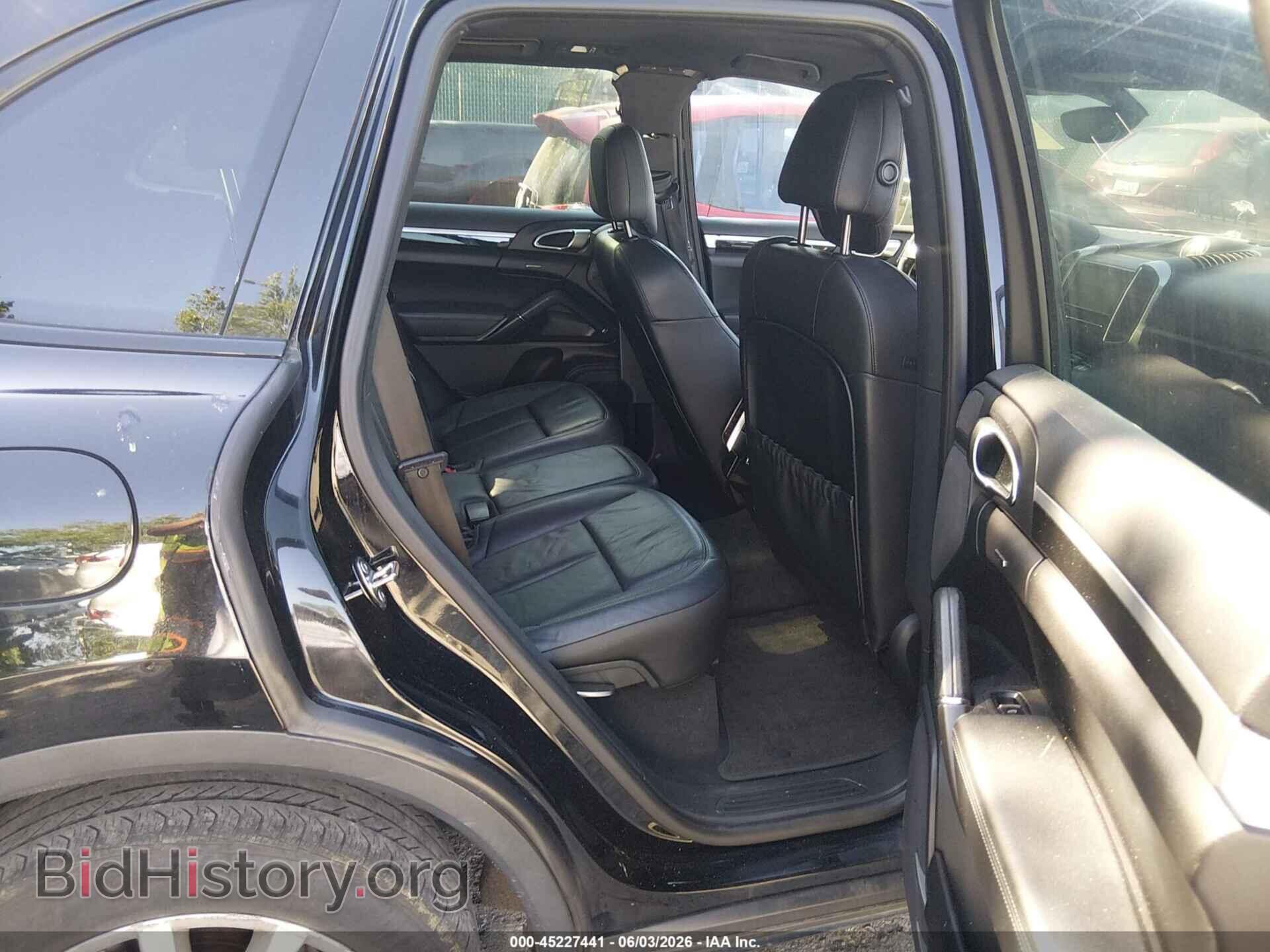 2013 PORSCHE CAYENNE - VIN: WP1AA2A2XDLA08803 - Photo 8
