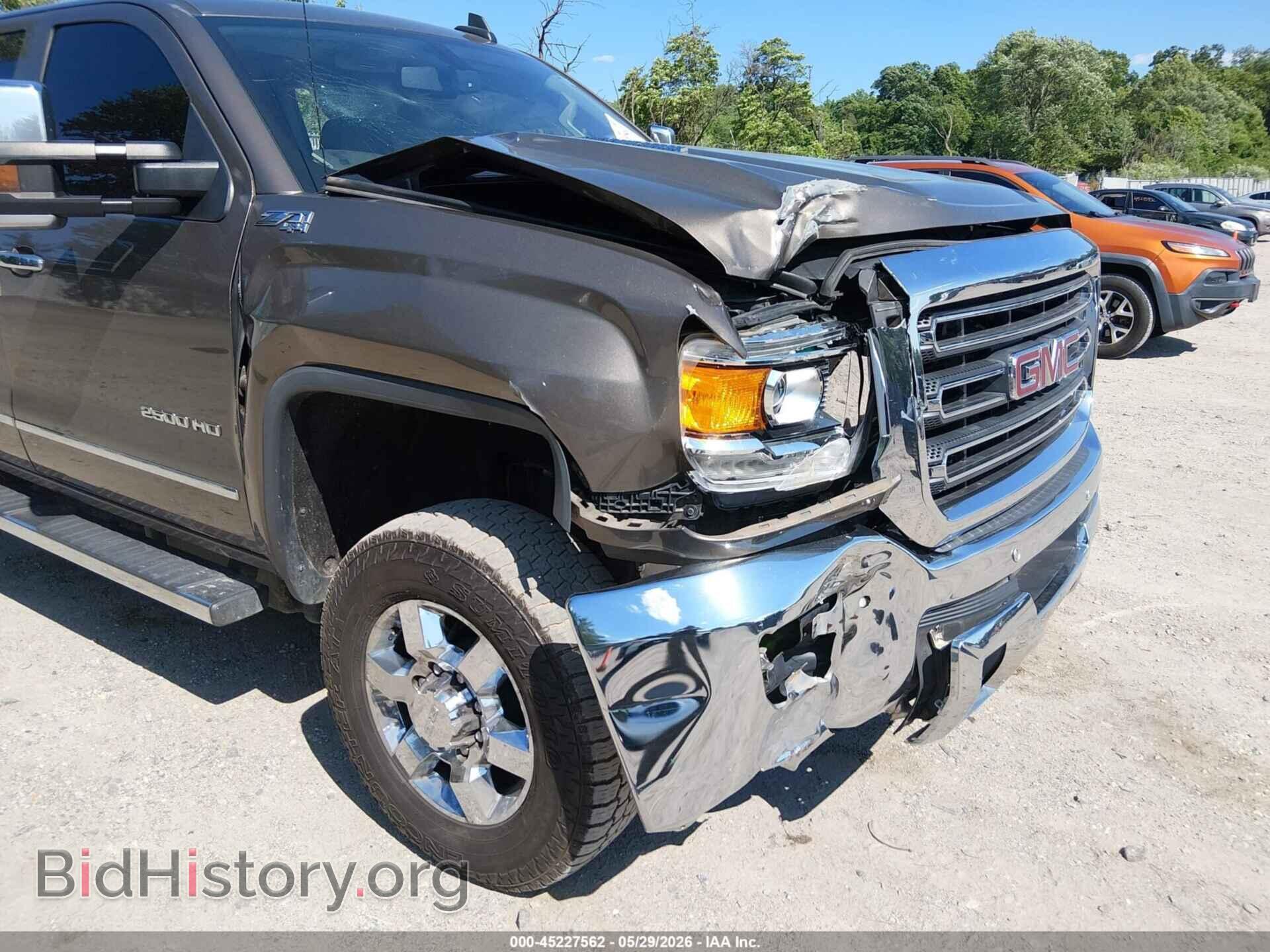 2015 GMC SIERRA 2500HD - VIN: 1GT12ZE84FF630823 - Фото 6
