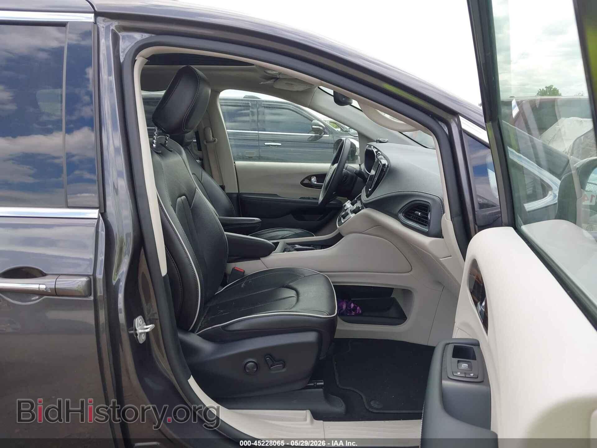 2023 CHRYSLER PACIFICA - VIN: 2C4RC1GG2PR582125 - Photo 5