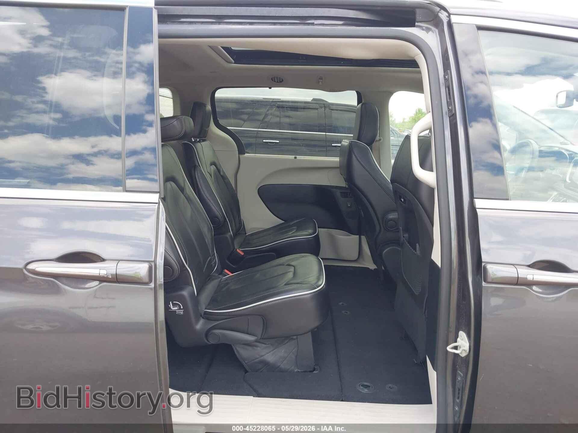 2023 CHRYSLER PACIFICA - VIN: 2C4RC1GG2PR582125 - Photo 8