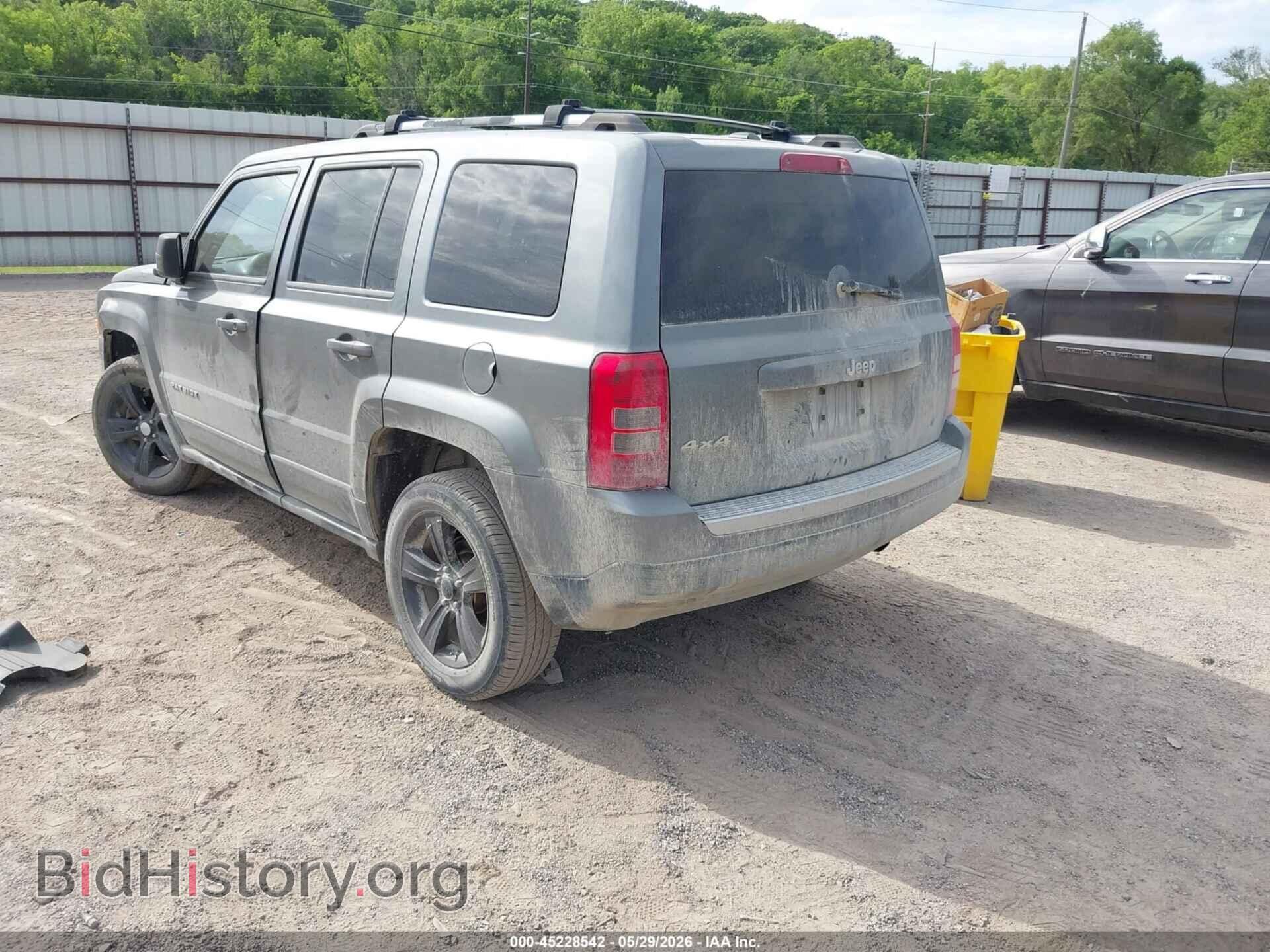 2012 JEEP PATRIOT - VIN: 1C4NJRFB2CD689407 - Фото 3