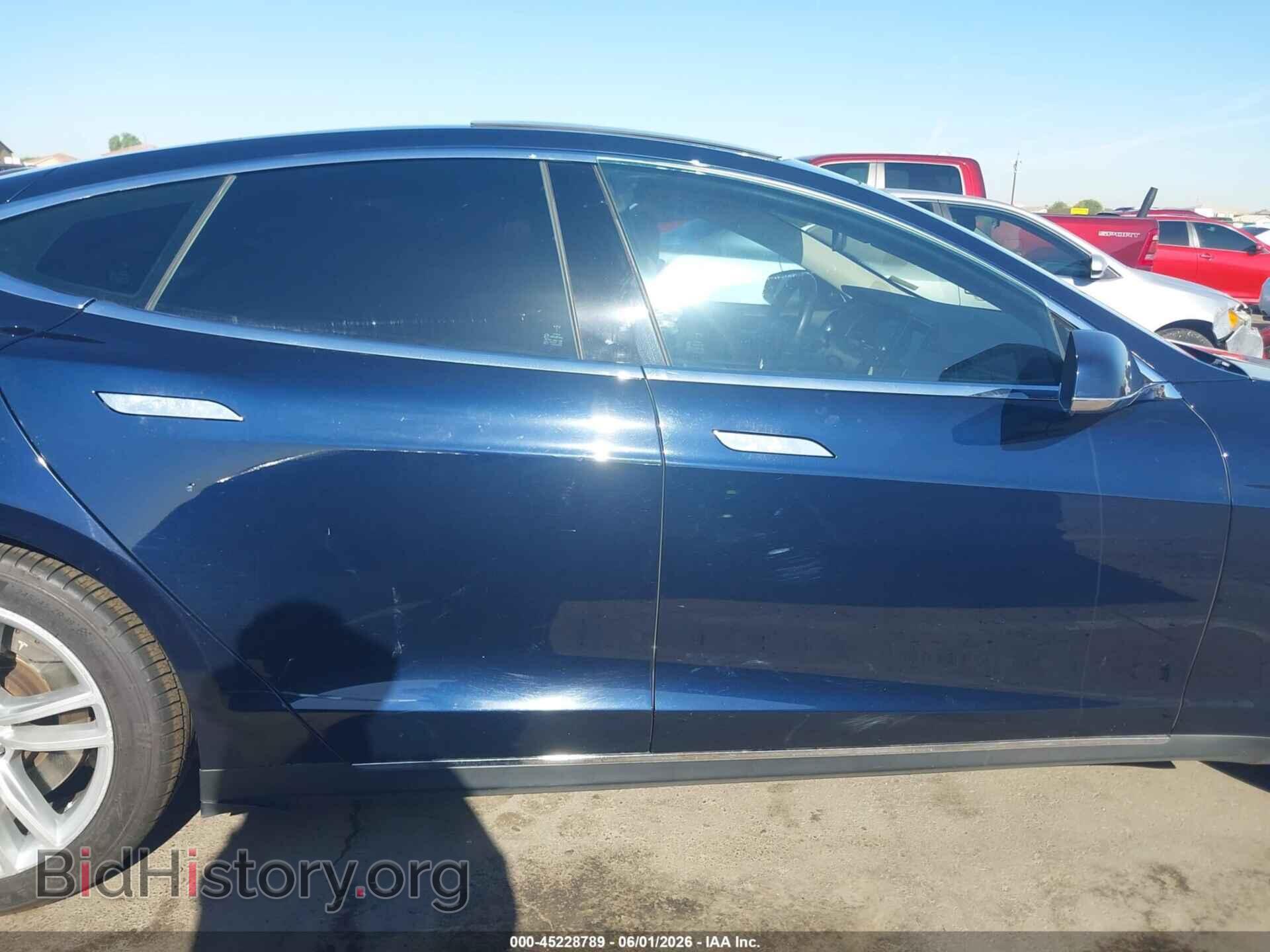 2013 TESLA MODEL S - VIN: 5YJSA1DN3DFP20935 - Photo 12