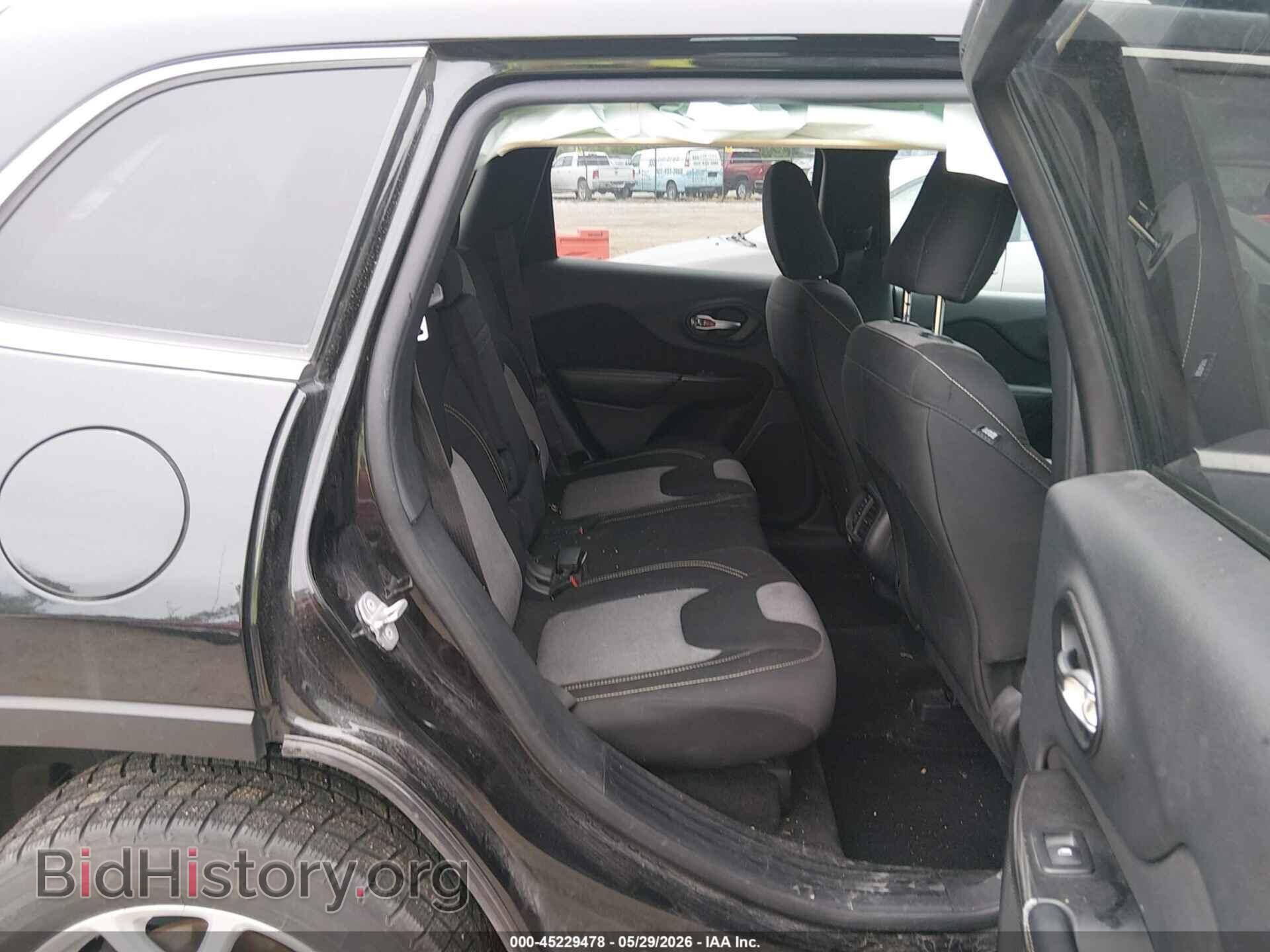 2014 JEEP CHEROKEE - VIN: 1C4PJLCB2EW154028 - Фото 8
