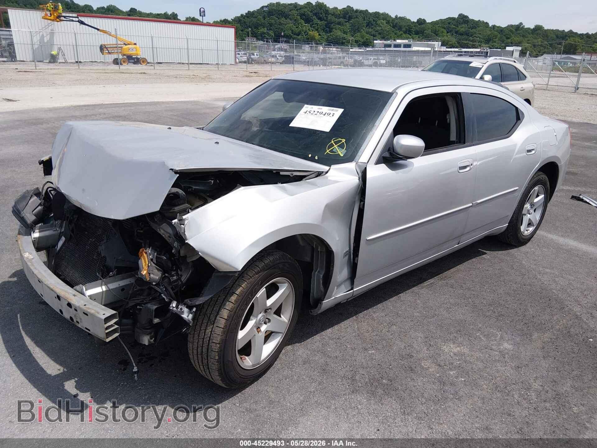 2010 DODGE CHARGER - VIN: 2B3CA3CV4AH290700 - Фото 2