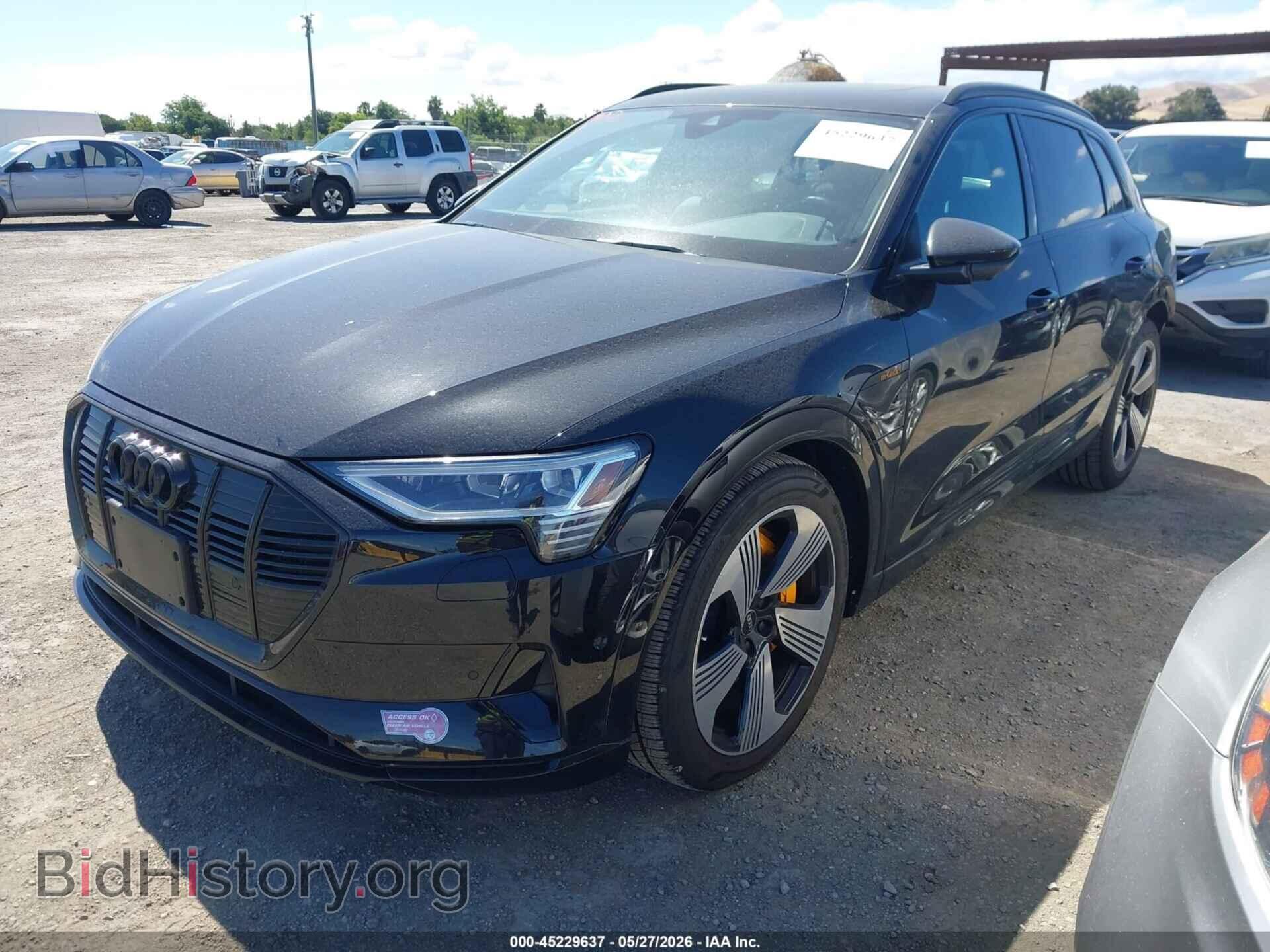 2023 AUDI E-TRON - VIN: WA1LAAGE5PB024837 - Фото 2