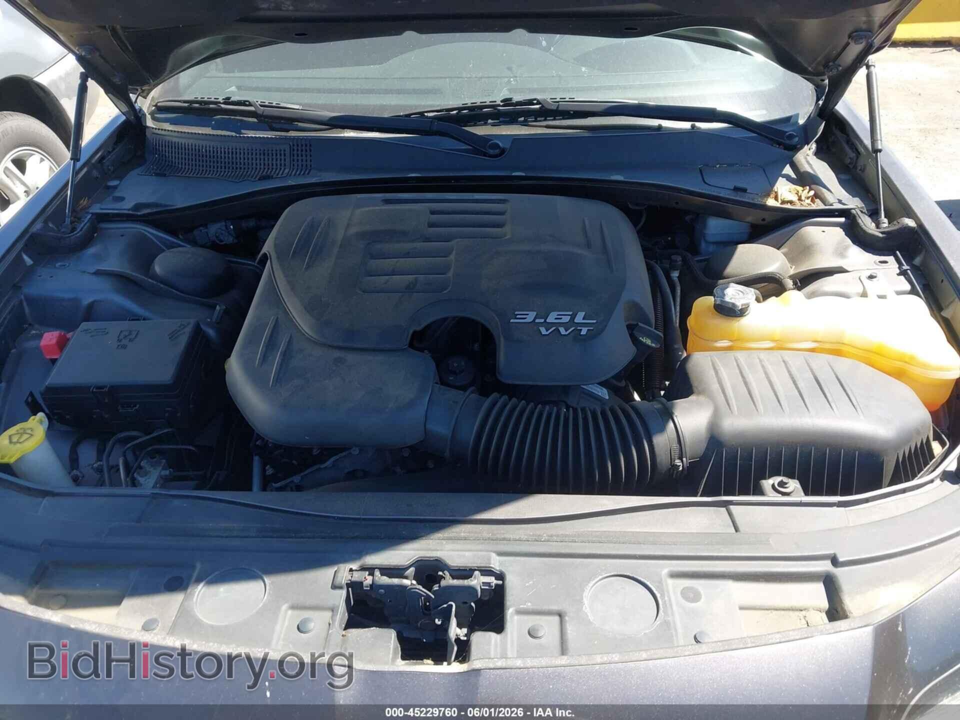 2013 CHRYSLER 300 - VIN: 2C3CCABGXDH573515 - Фото 10