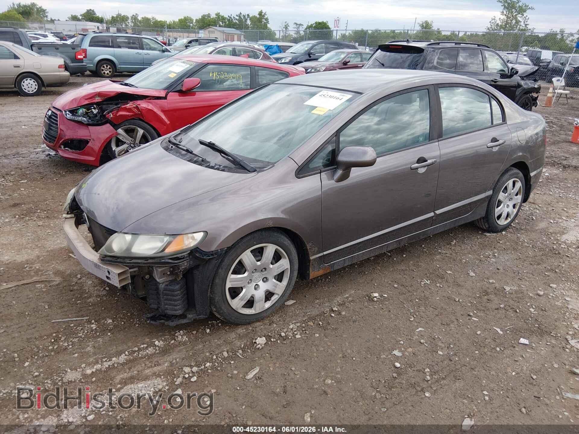 2011 HONDA CIVIC - VIN: 19XFA1F5XBE048664 - Фото 2