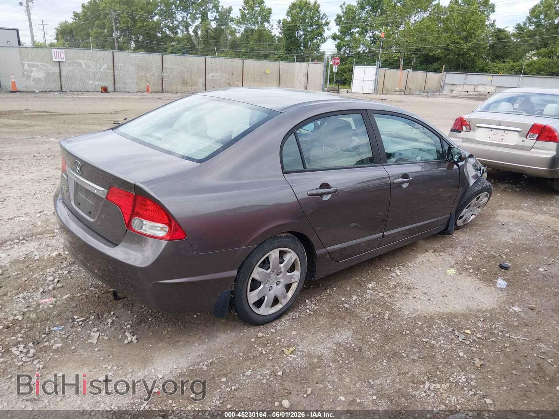 2011 HONDA CIVIC - VIN: 19XFA1F5XBE048664 - Фото 4